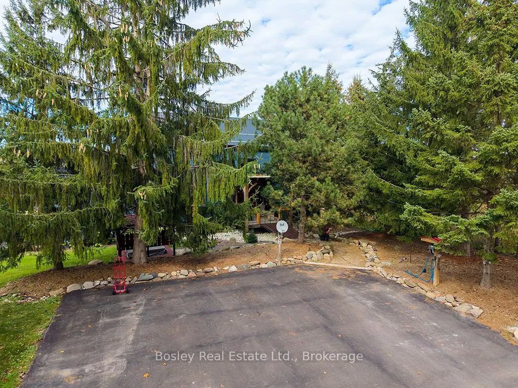 121 Old Highway 26