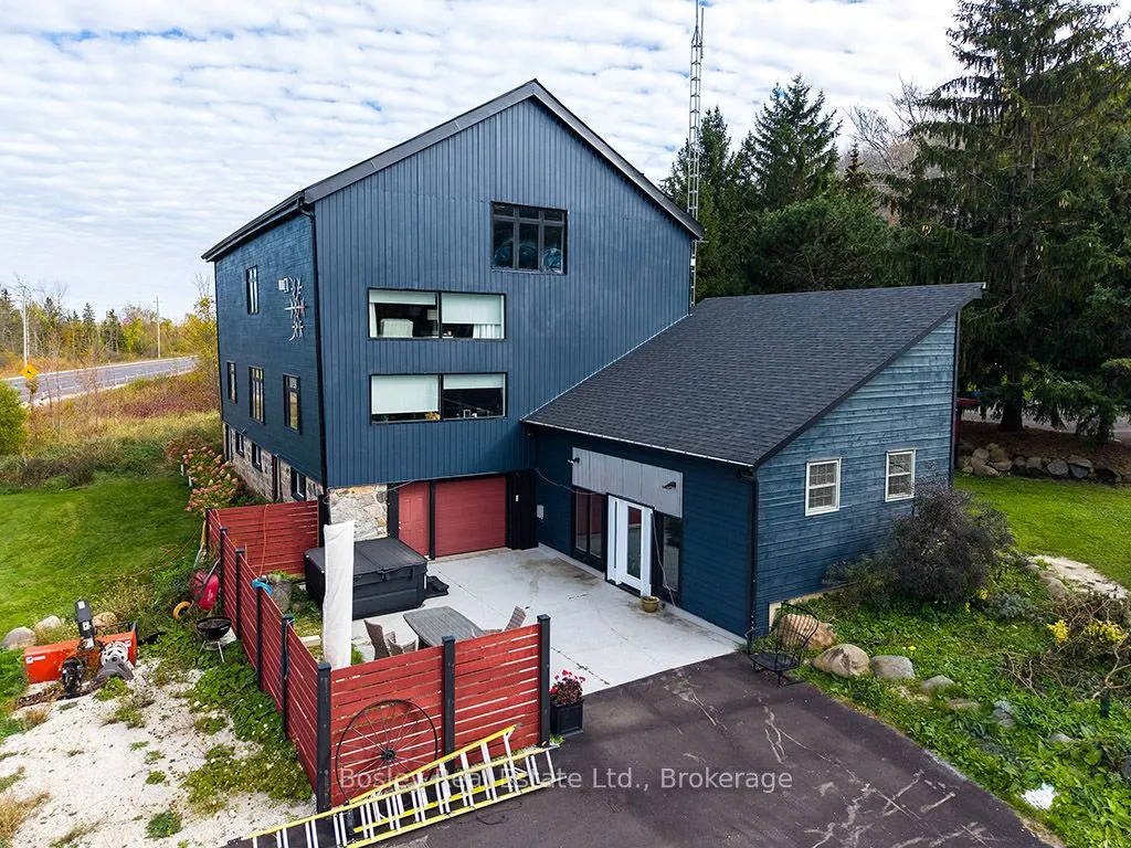 121 Old Highway 26