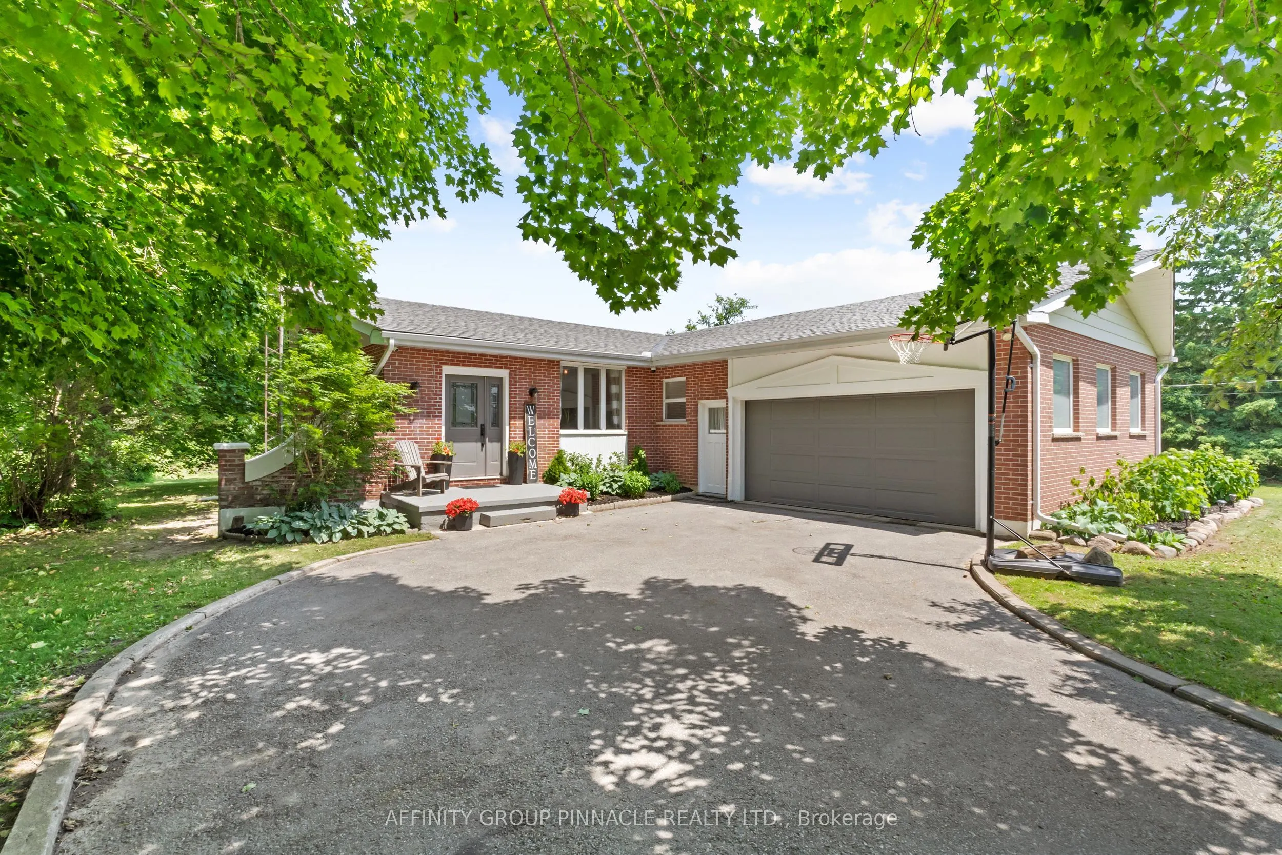 46 Lily Lake Road
