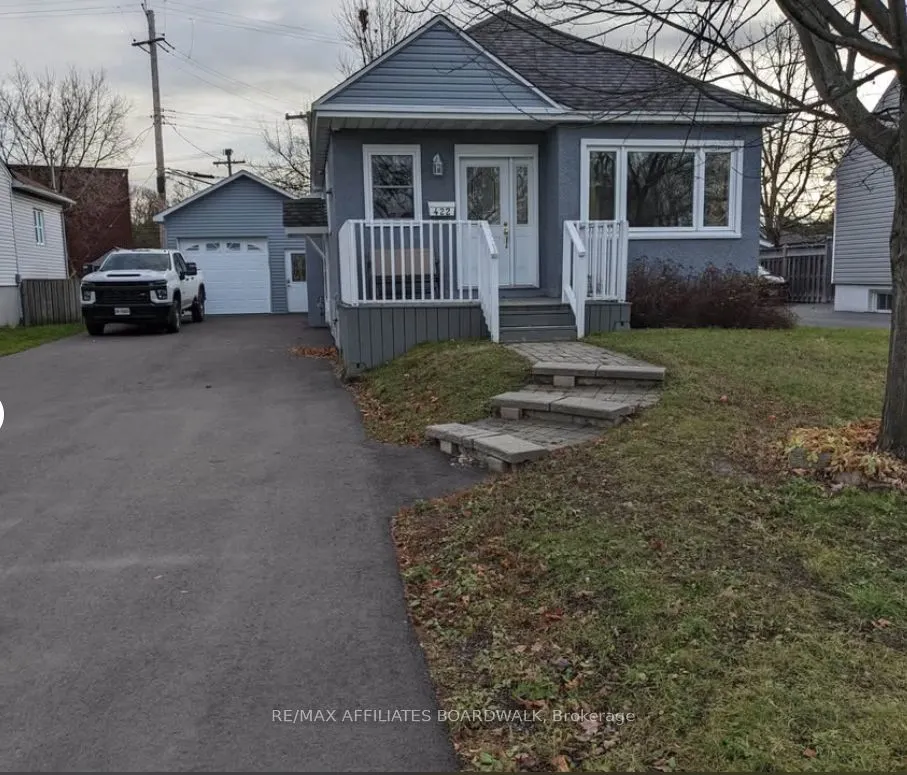 422 Regis Avenue