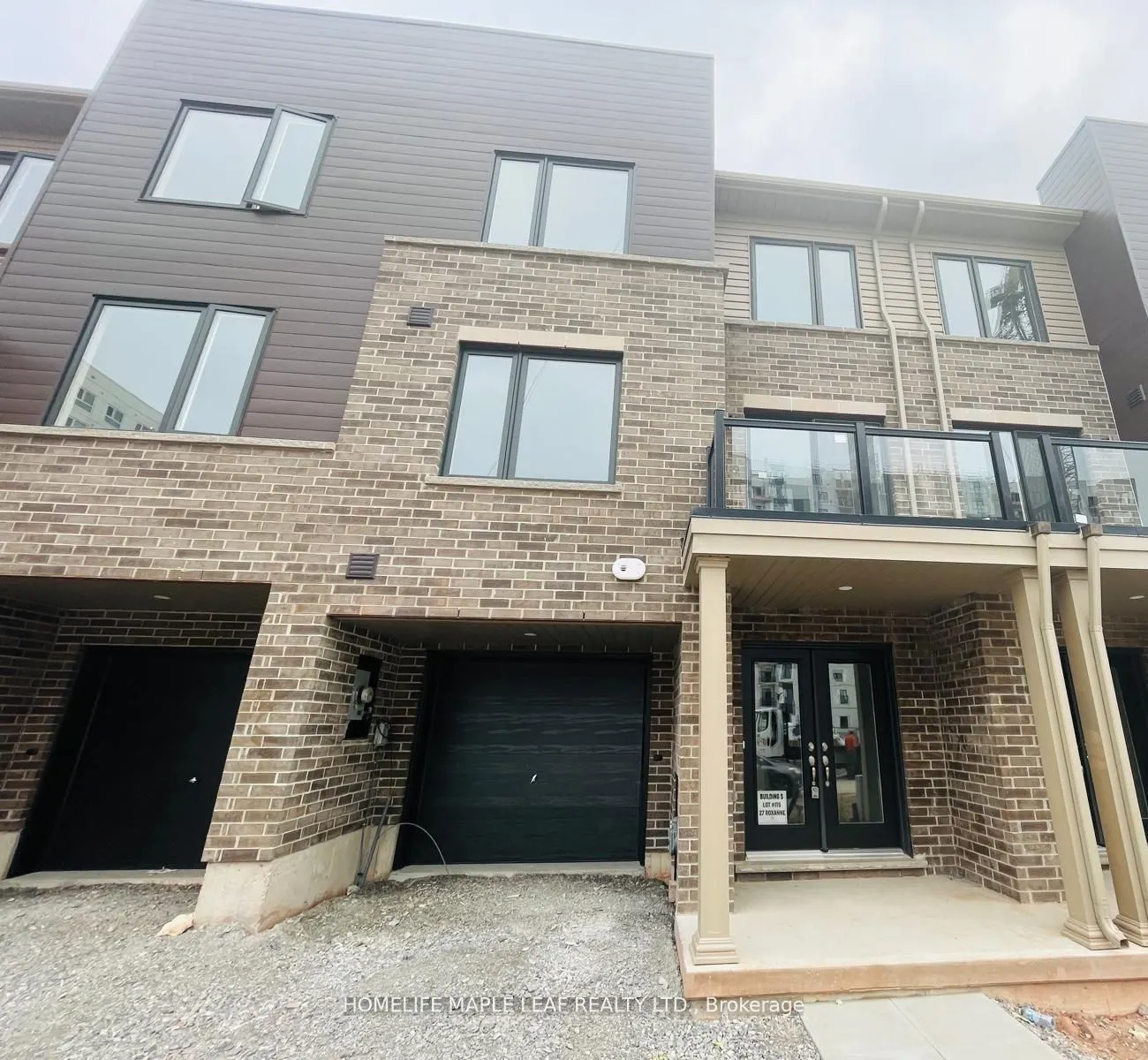 27 Roxanne Drive, #115