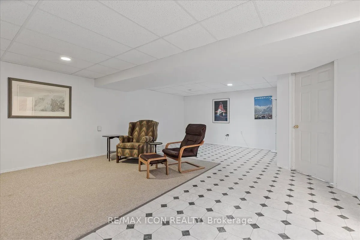 360 Erbsville Road, #44