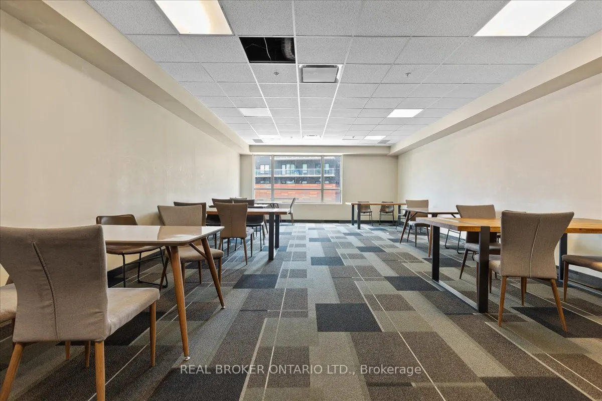 158 King Street N, #1105