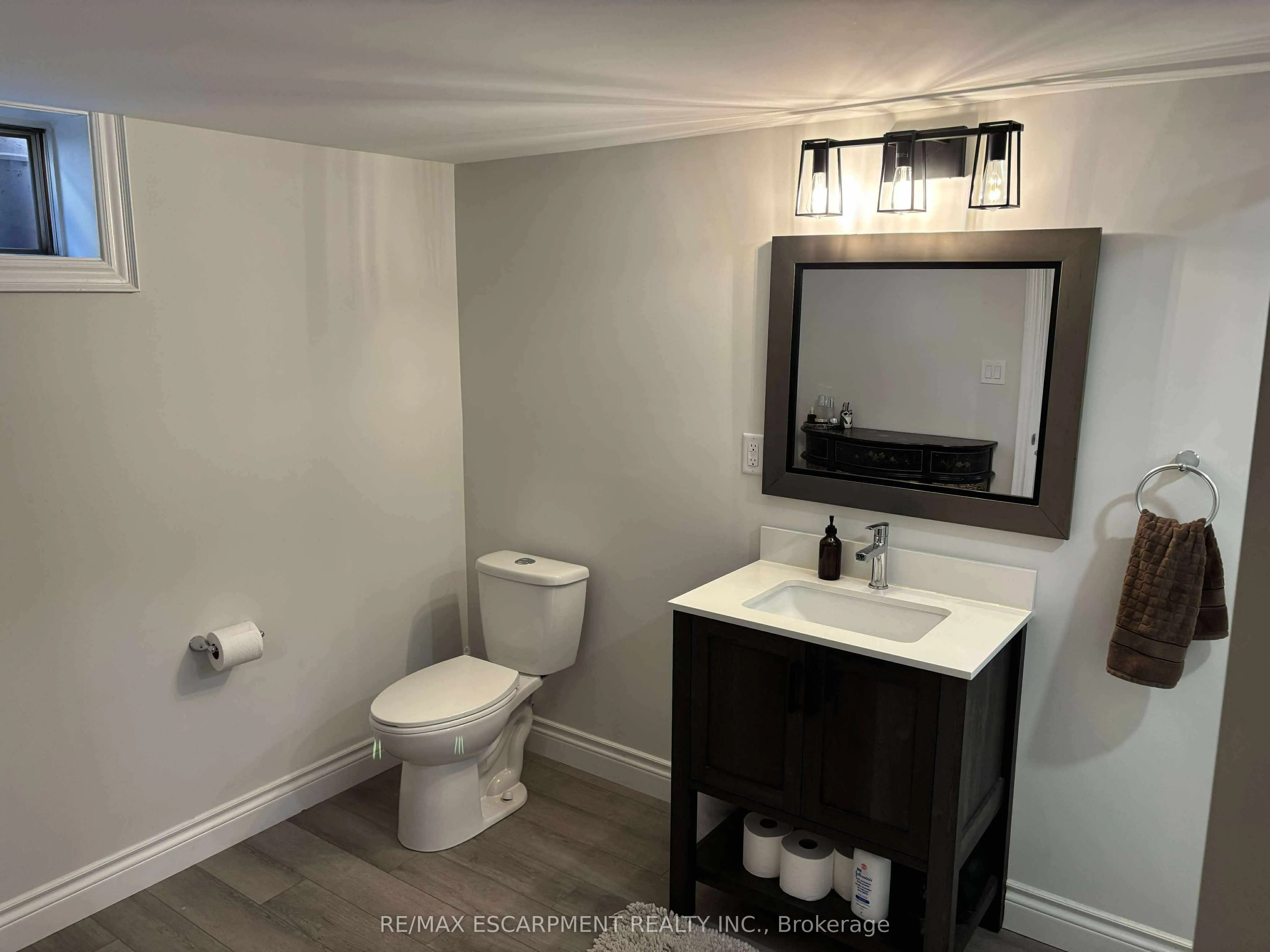 19 Pavarotti Court, #Lower