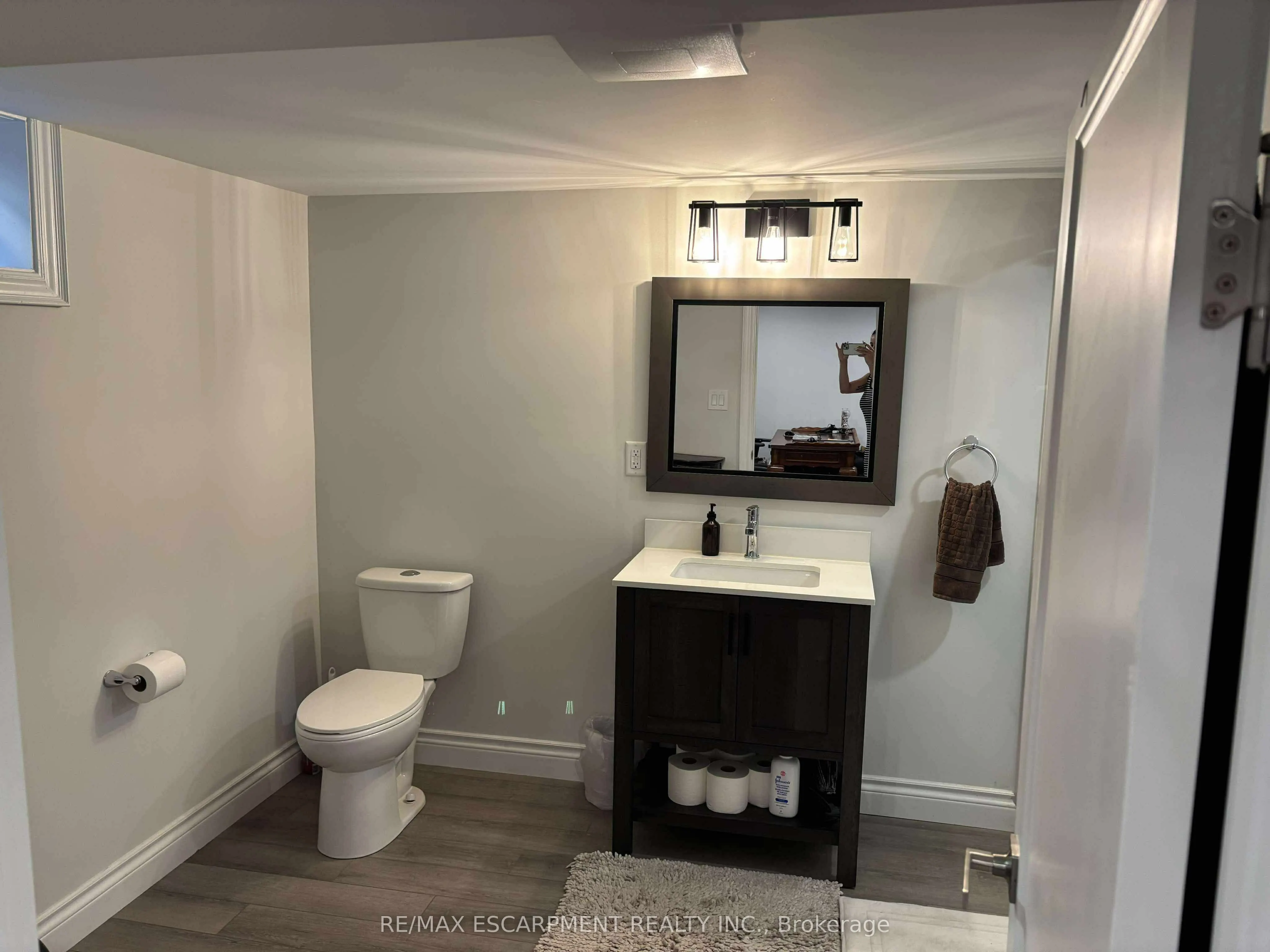 19 Pavarotti Court, #Lower