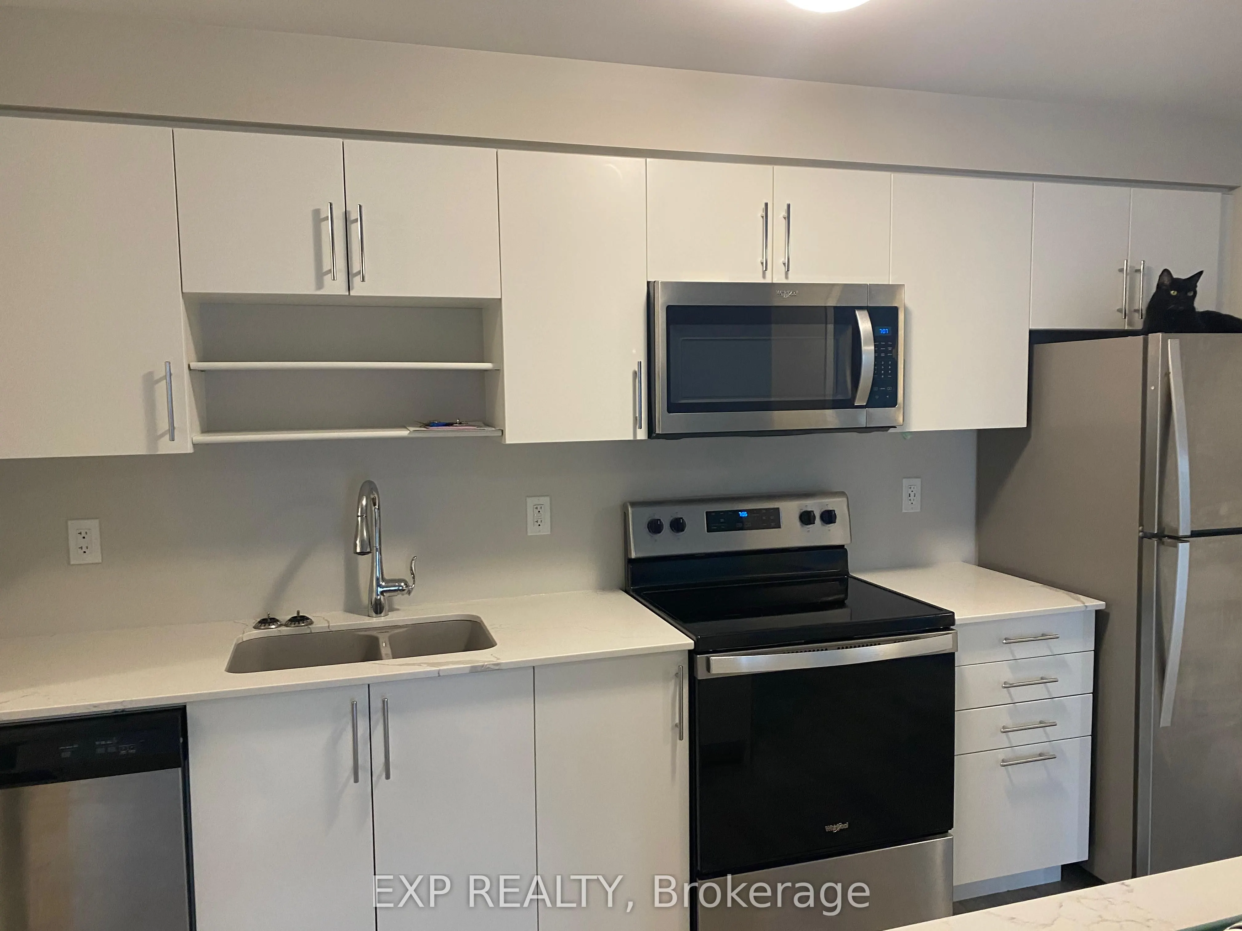 195 Commonwealth Street, #103