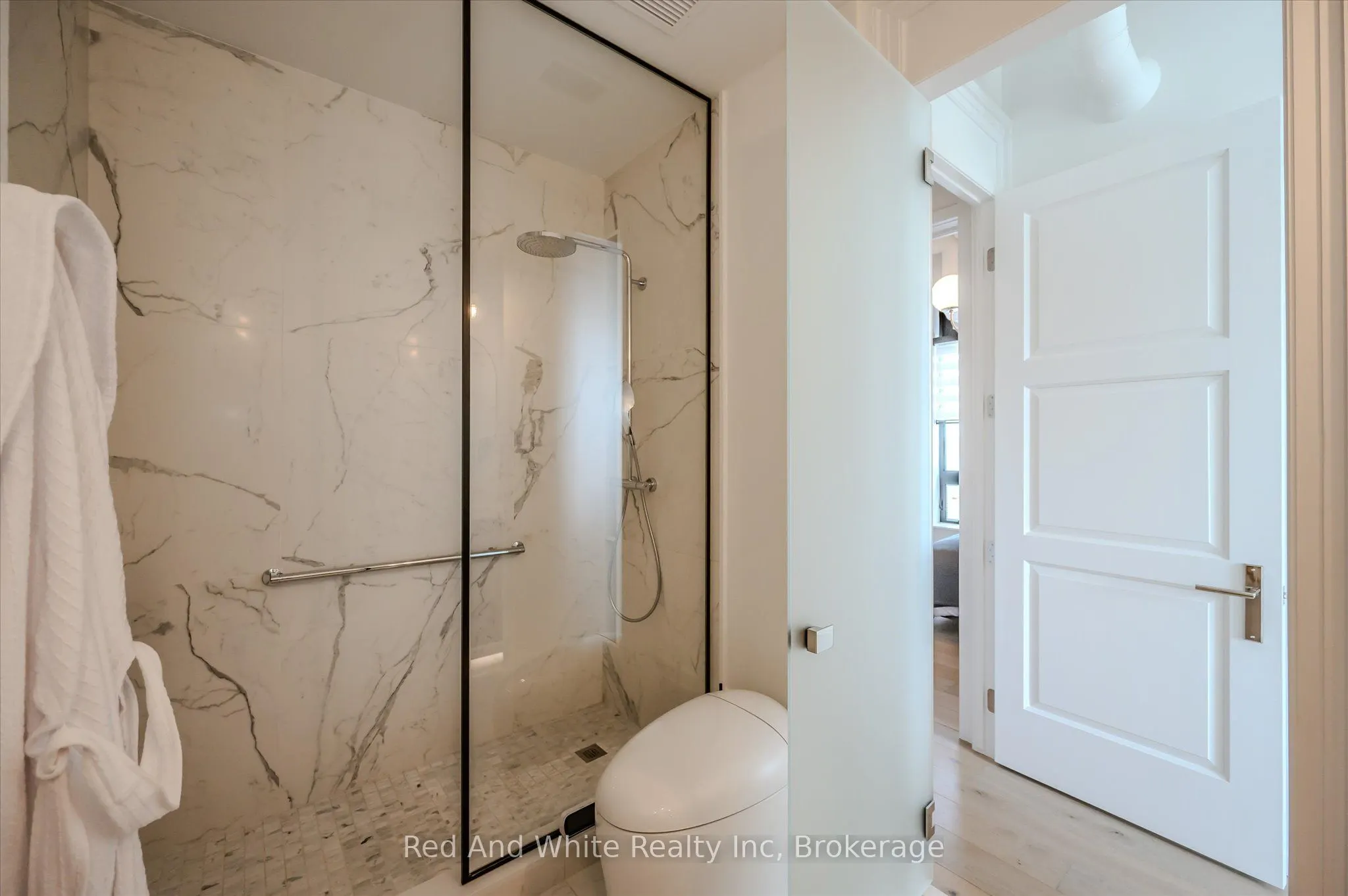 19 GUELPH Avenue, #308