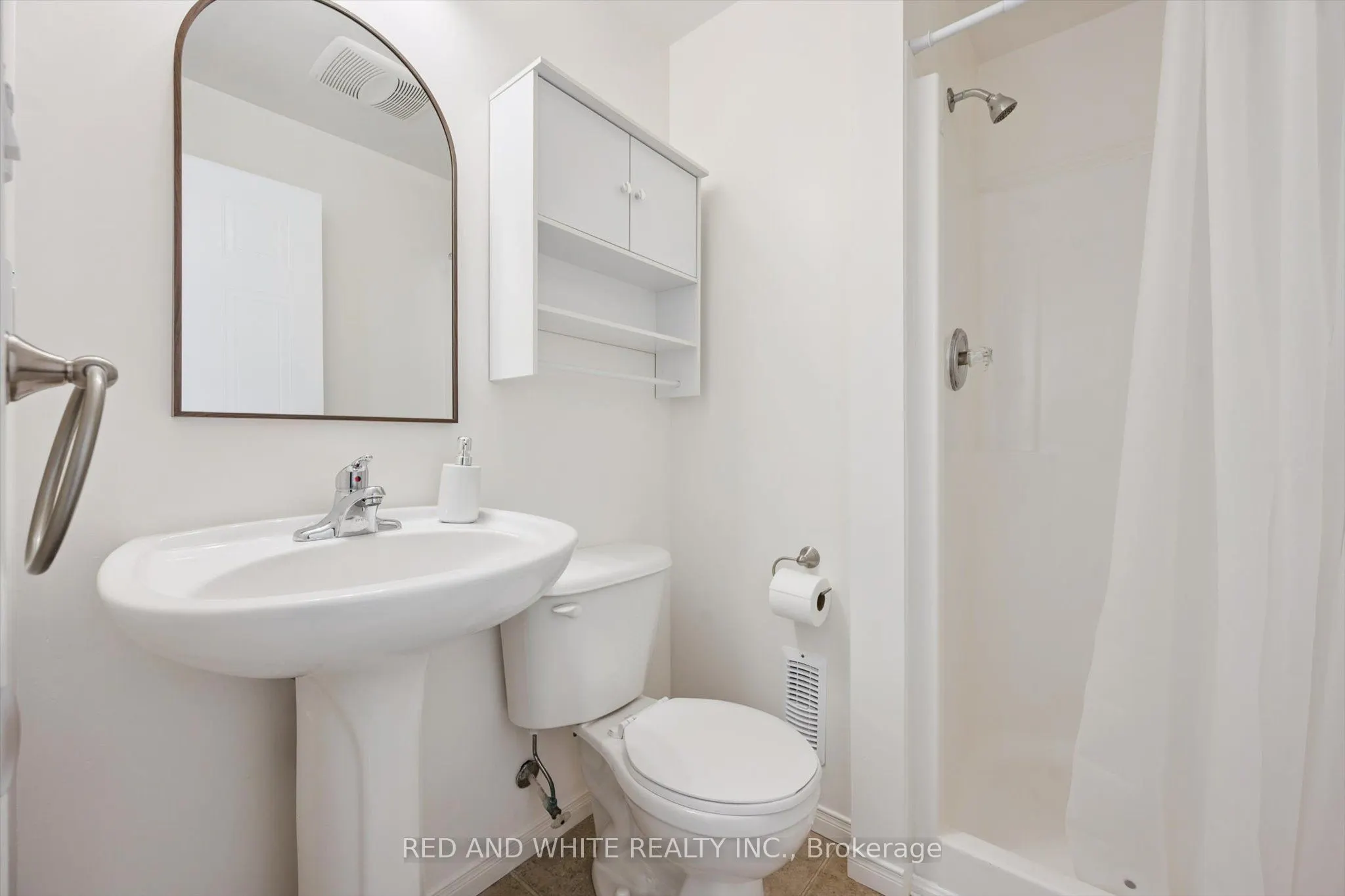 151 Clairfields Drive E, #3