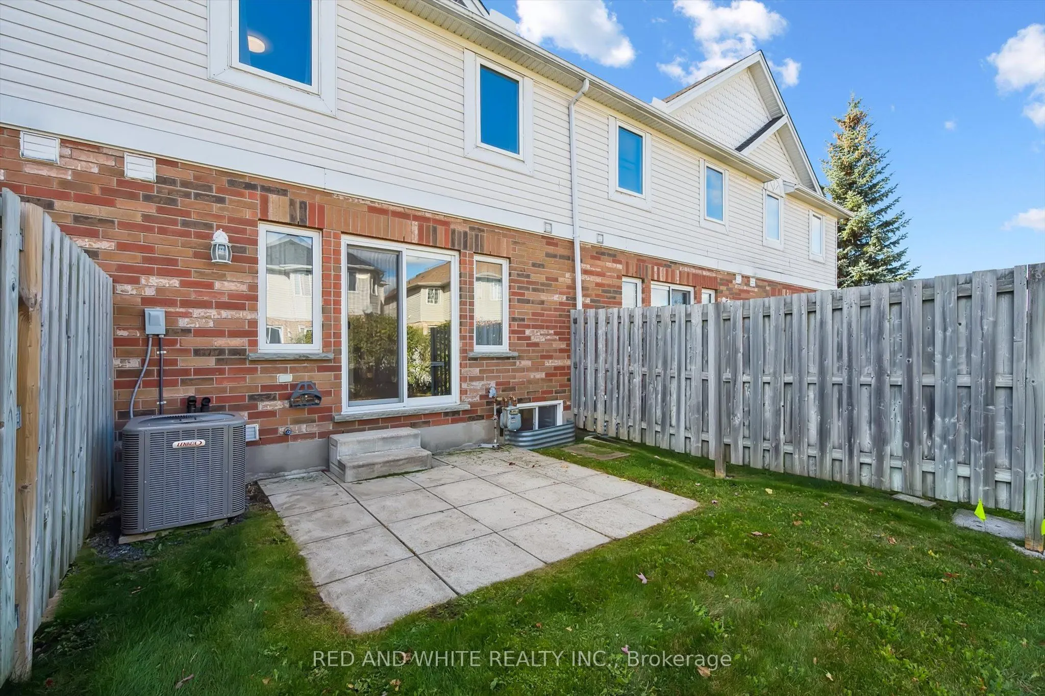151 Clairfields Drive E, #3