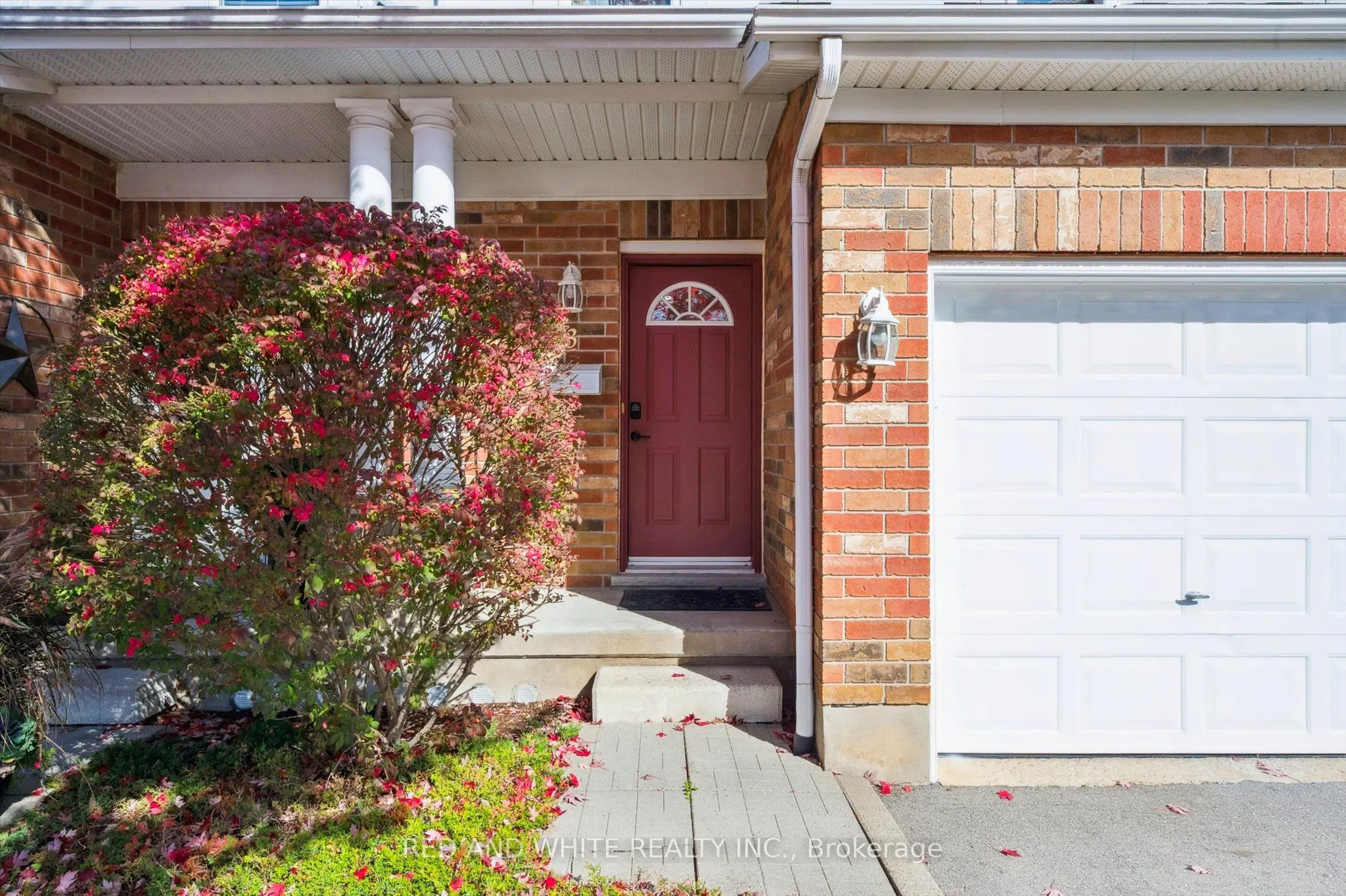 151 Clairfields Drive E, #3