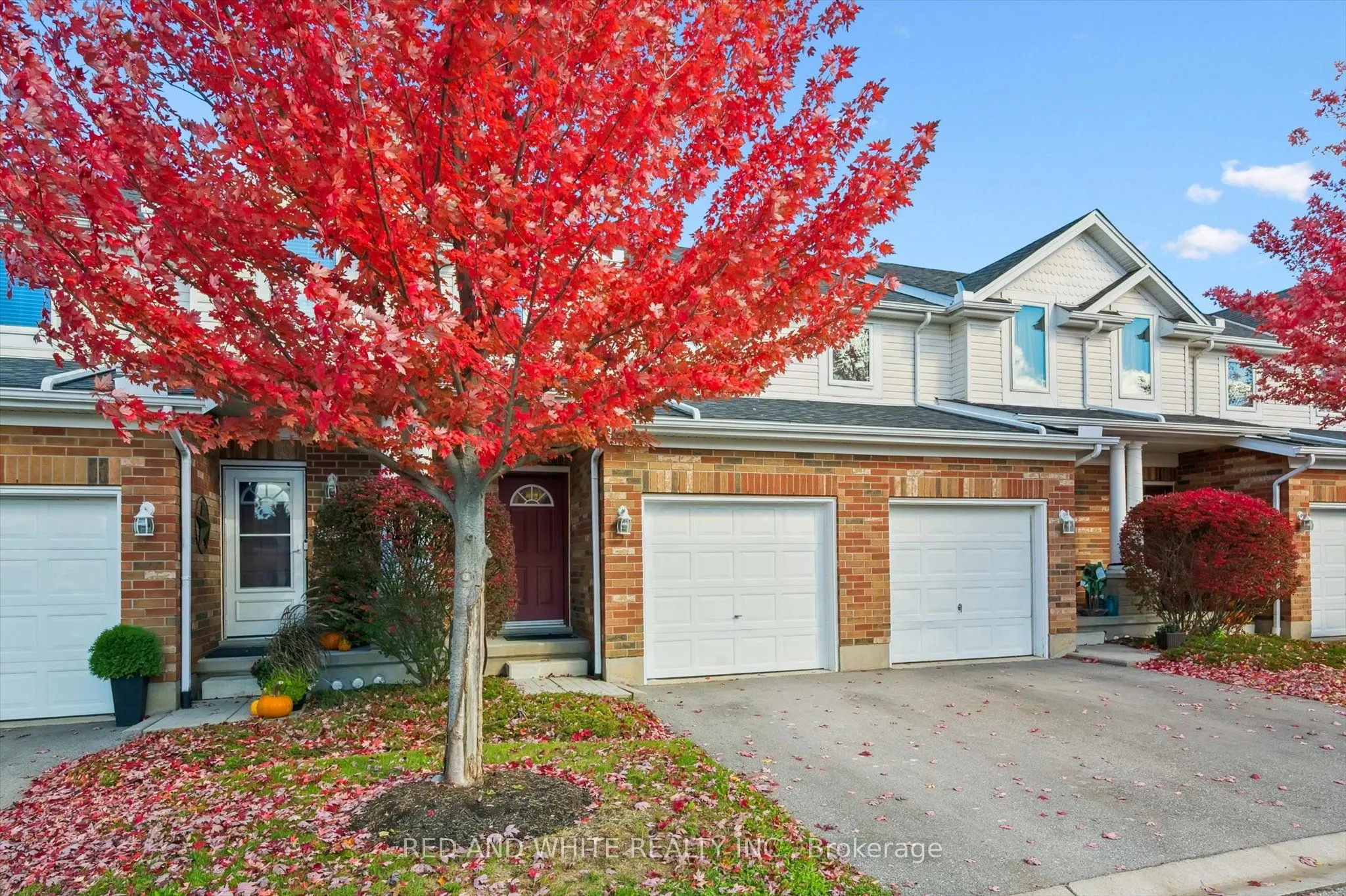 151 Clairfields Drive E, #3
