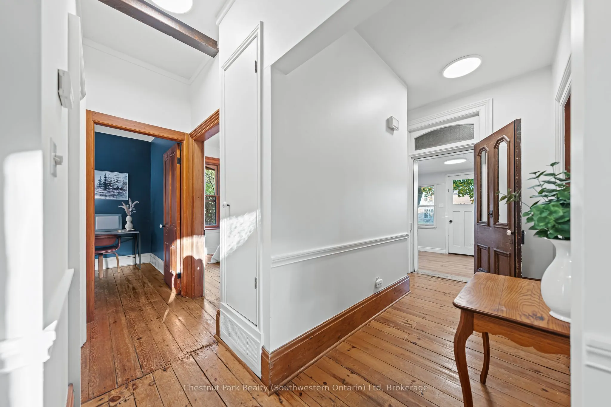 106 Colborne Street