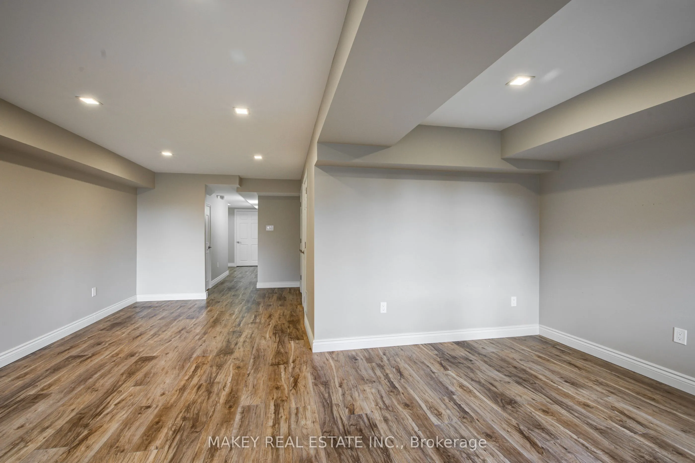 175 Ingersoll Street N, #22