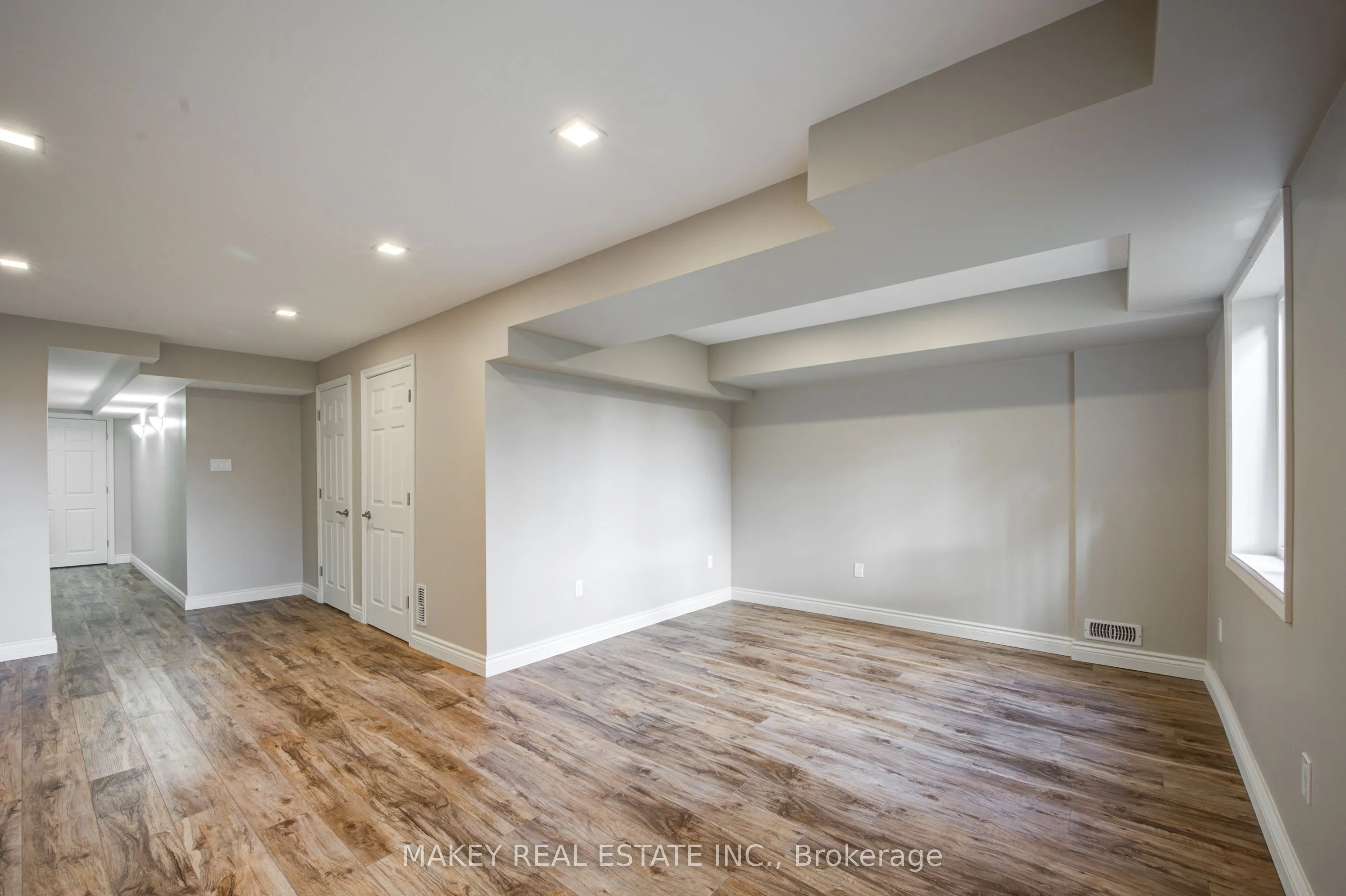 175 Ingersoll Street N, #22