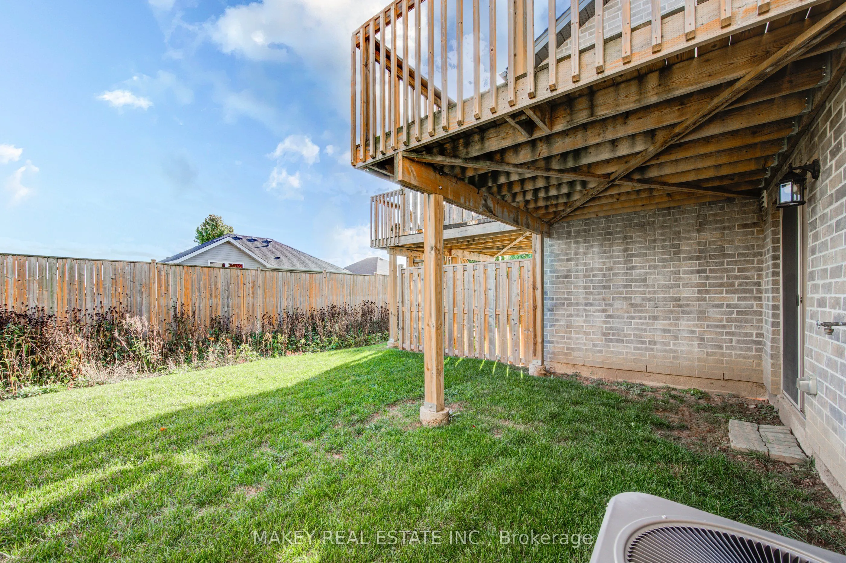 175 Ingersoll Street N, #22