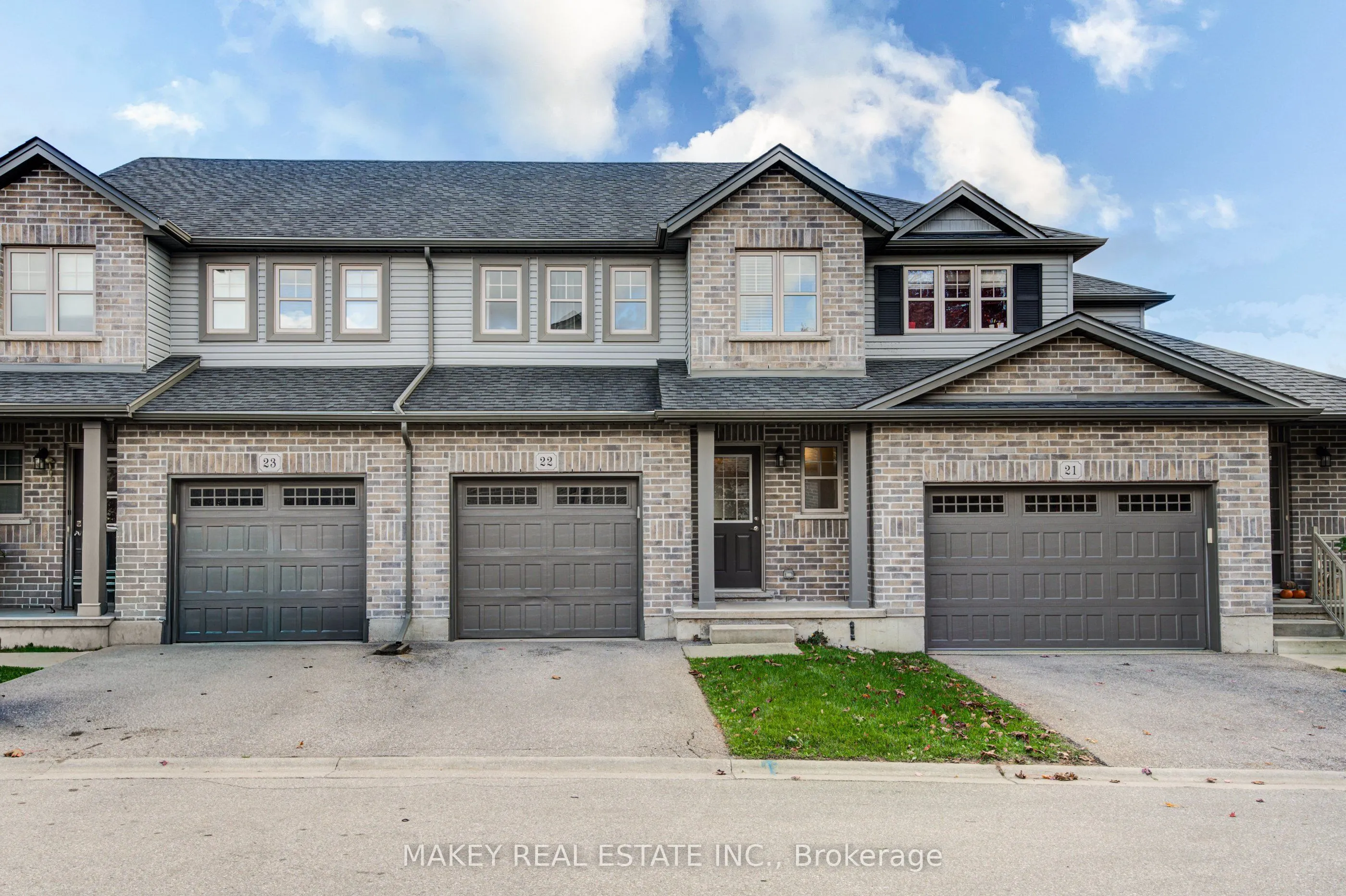 175 Ingersoll Street N, #22