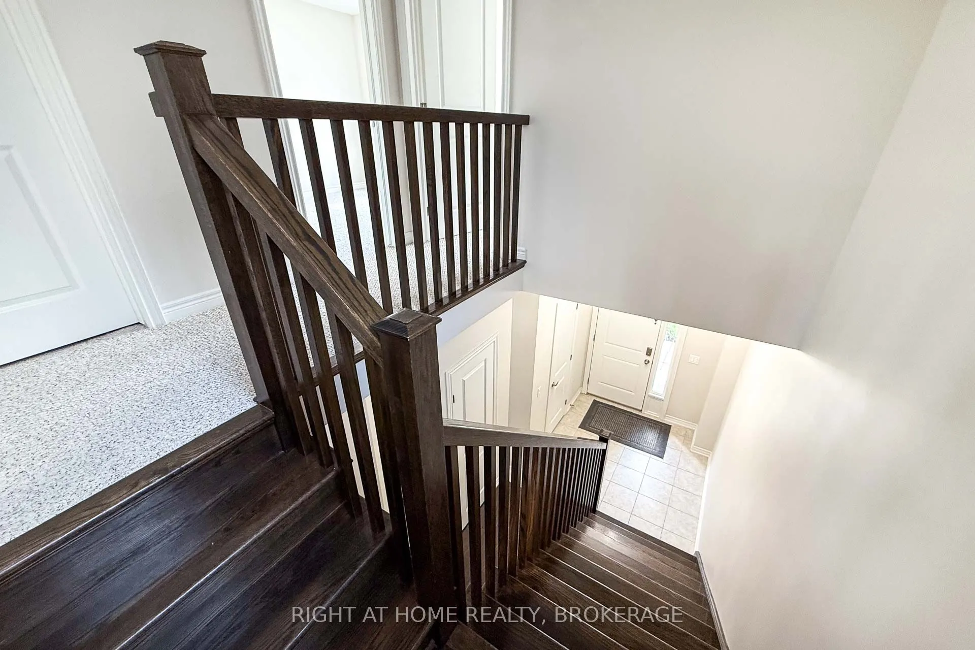 71 Southshore Crescent
