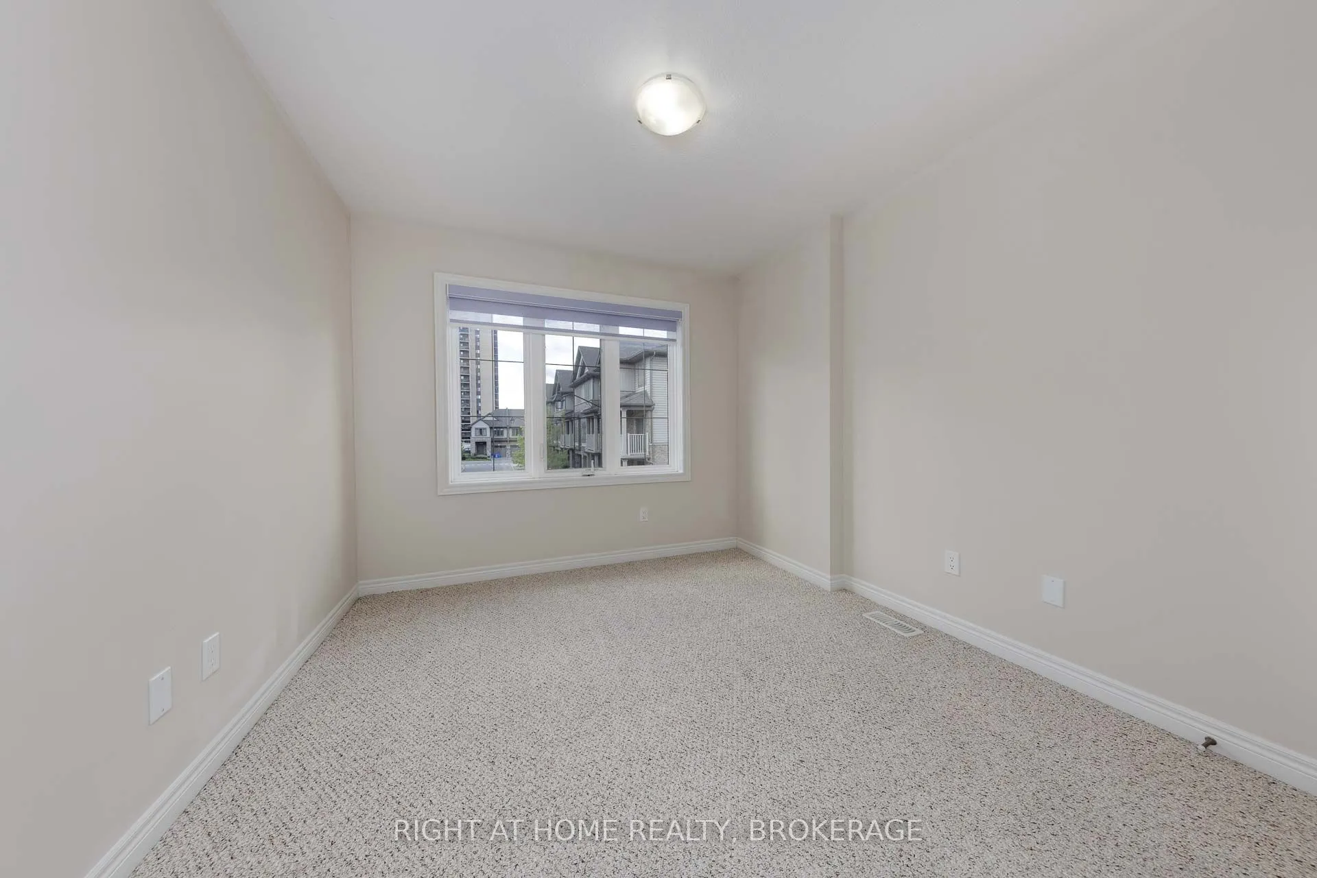 71 Southshore Crescent