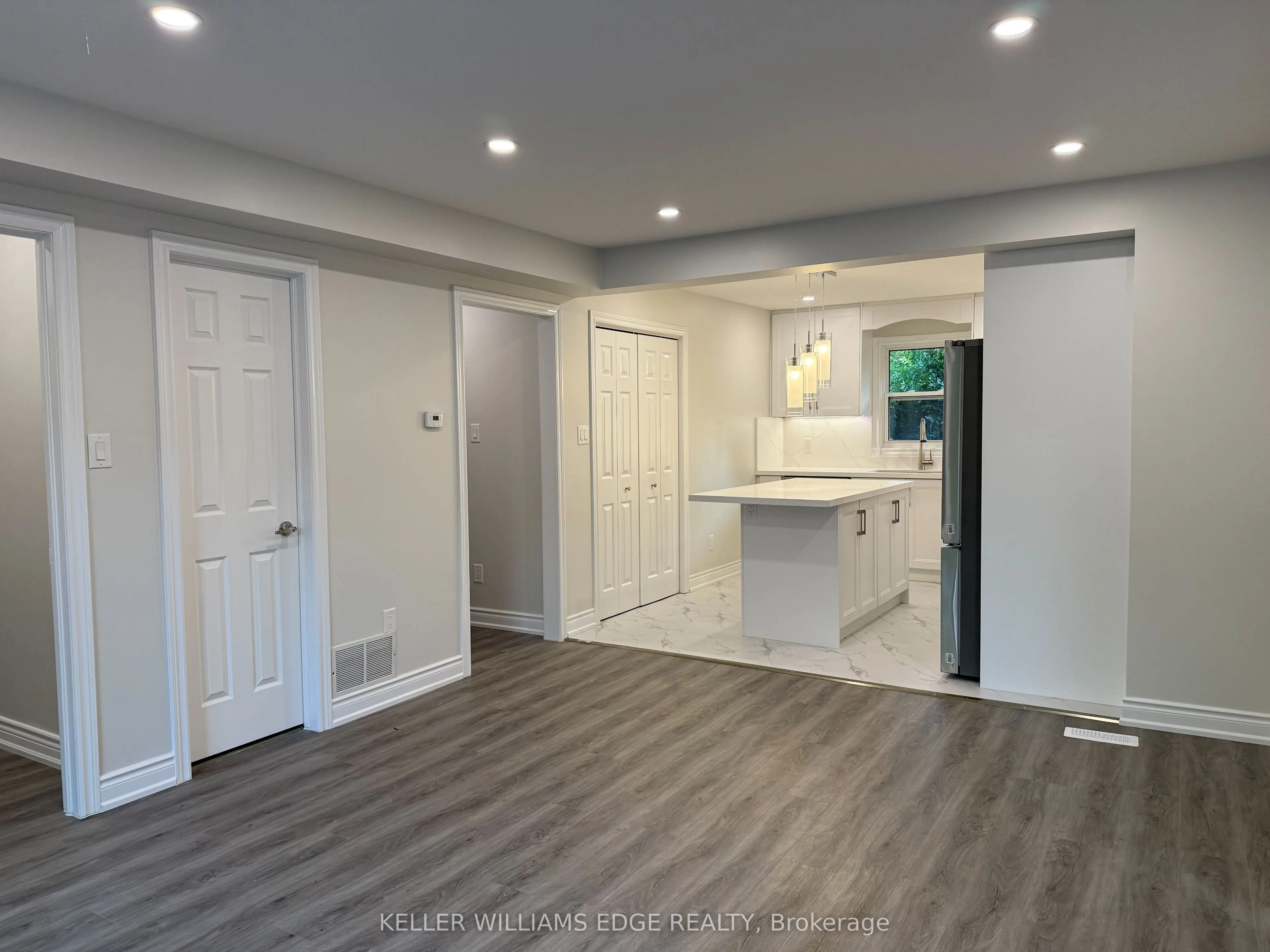 UPPER LEVEL: 87 Peter Street
