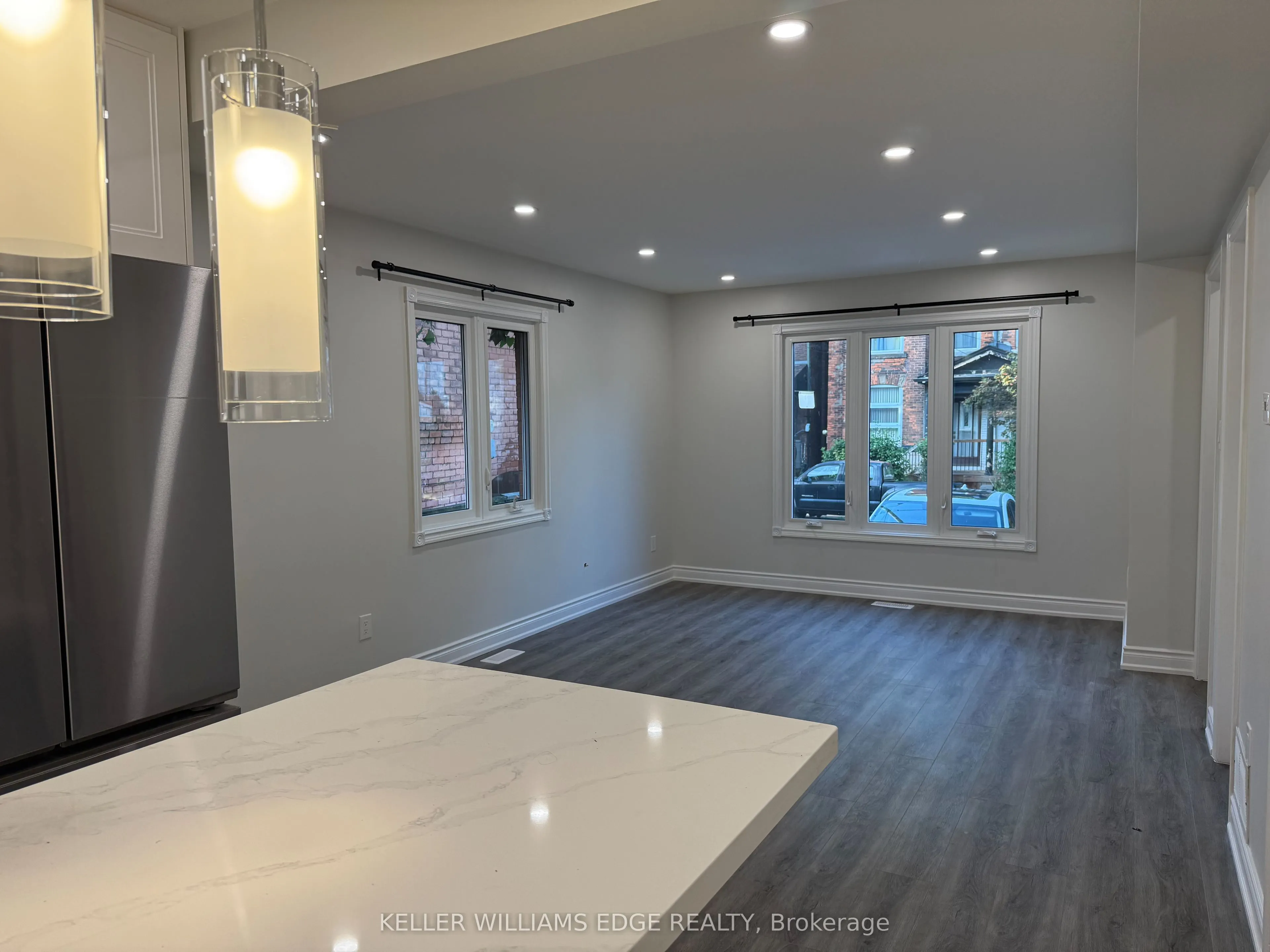 UPPER LEVEL: 87 Peter Street