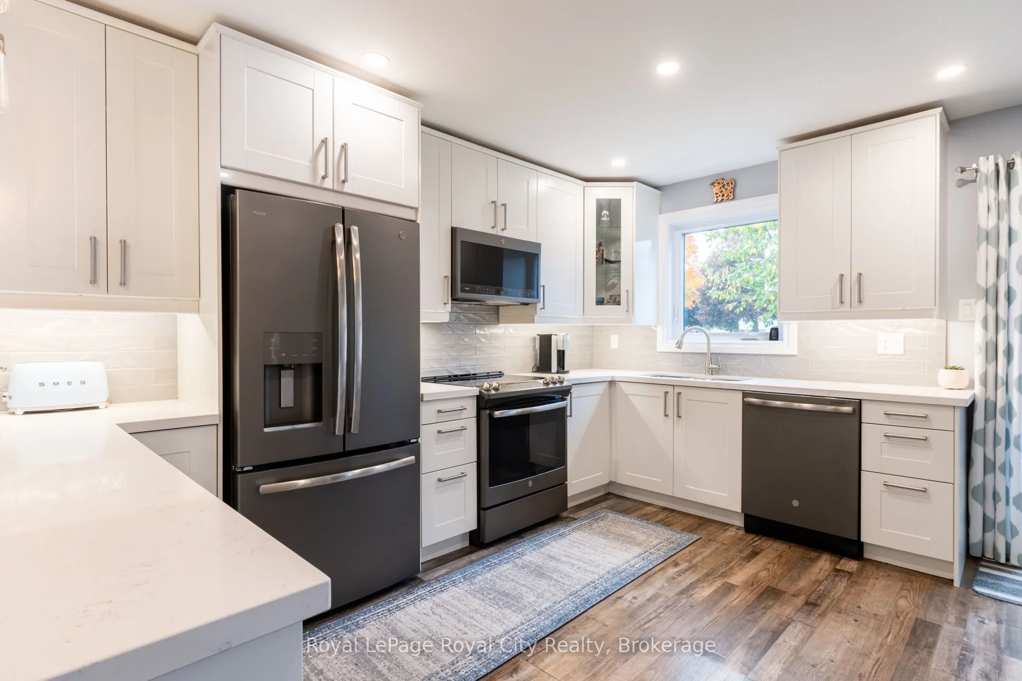 118 Stirling Macgregor Drive