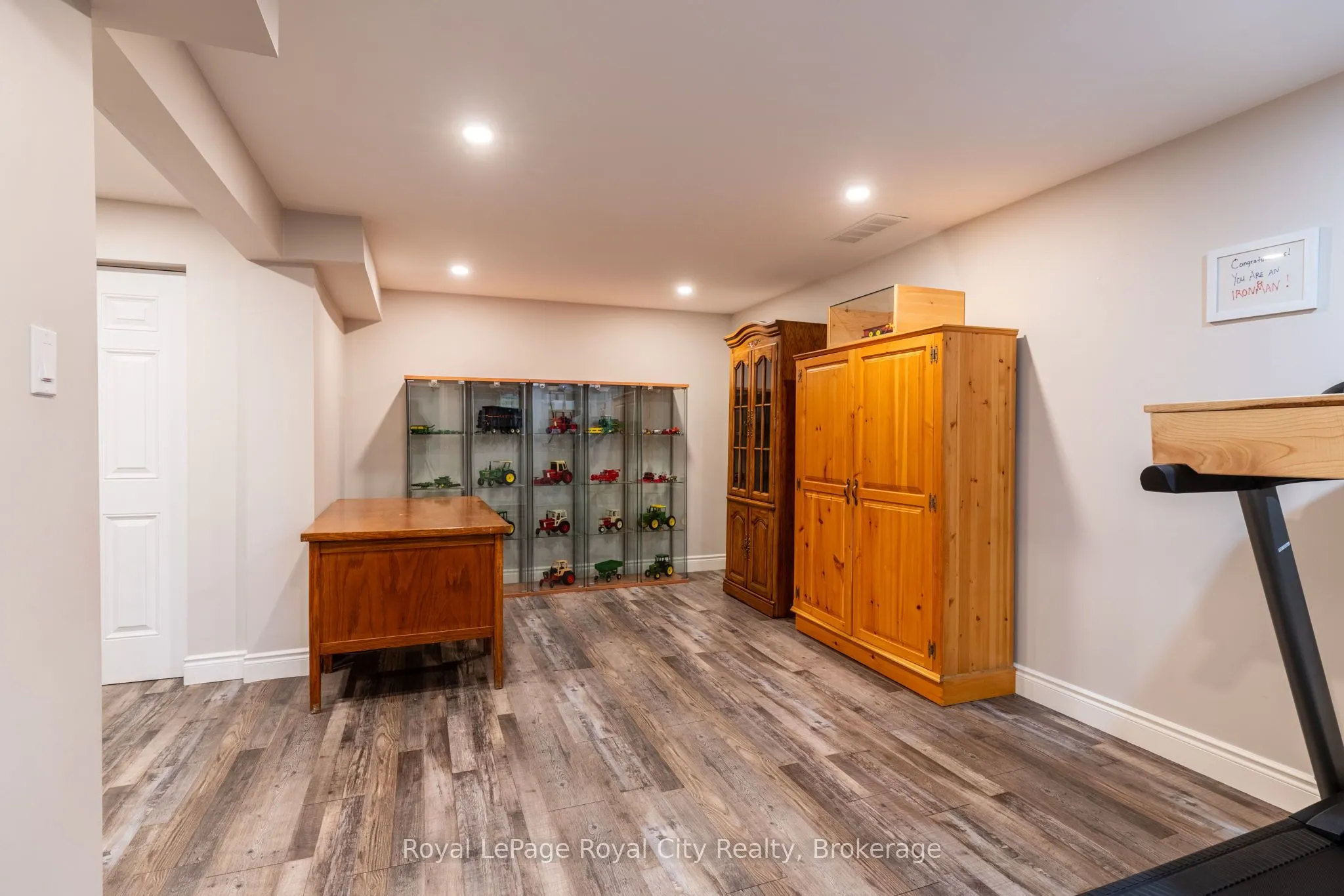 118 Stirling Macgregor Drive