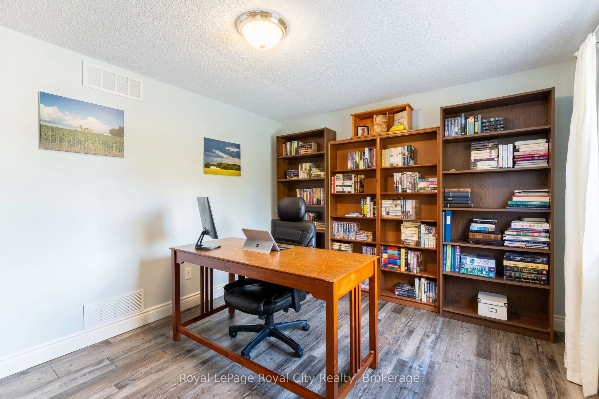 118 Stirling Macgregor Drive