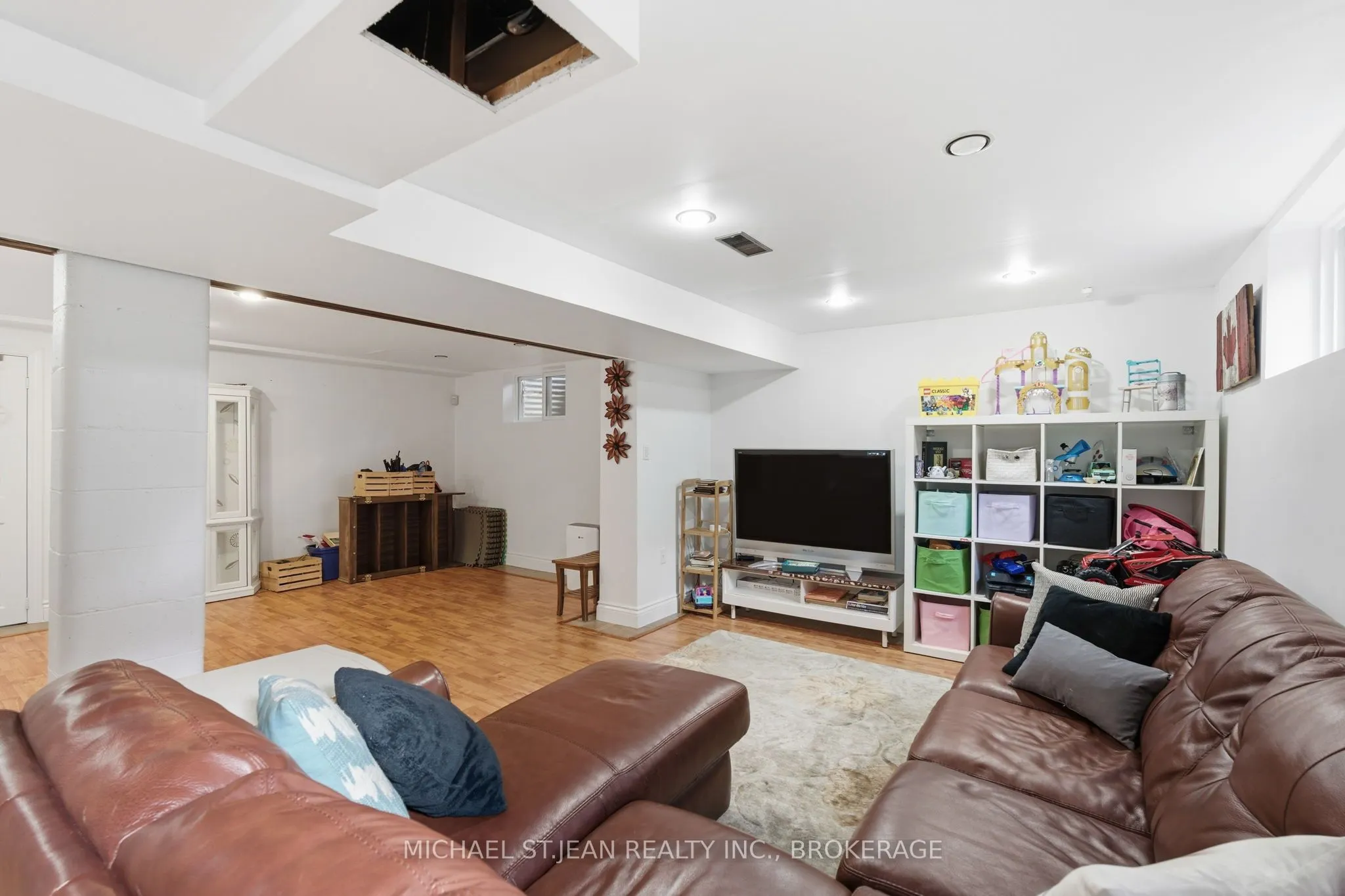 480 Golf Links Road