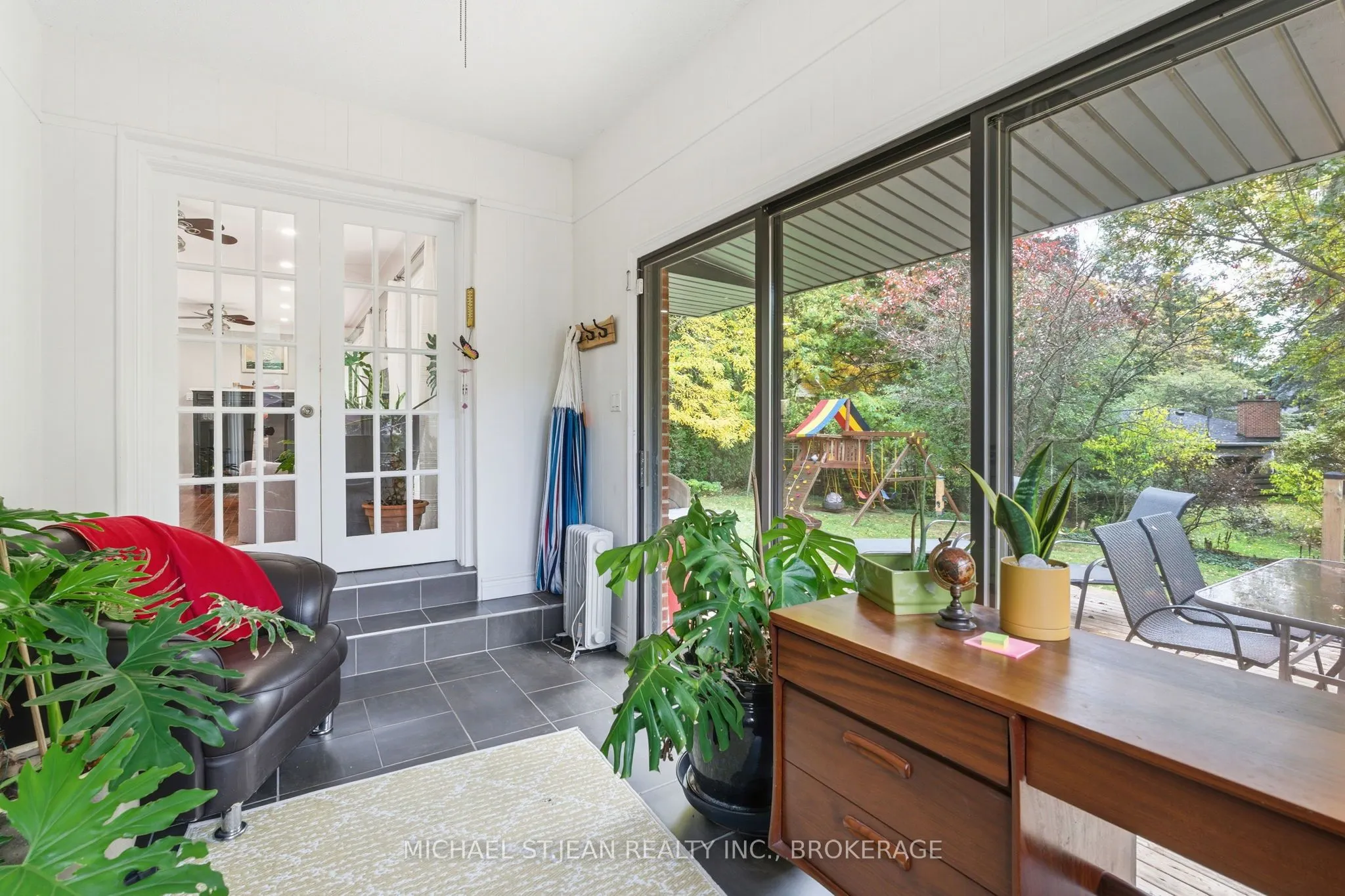 480 Golf Links Road