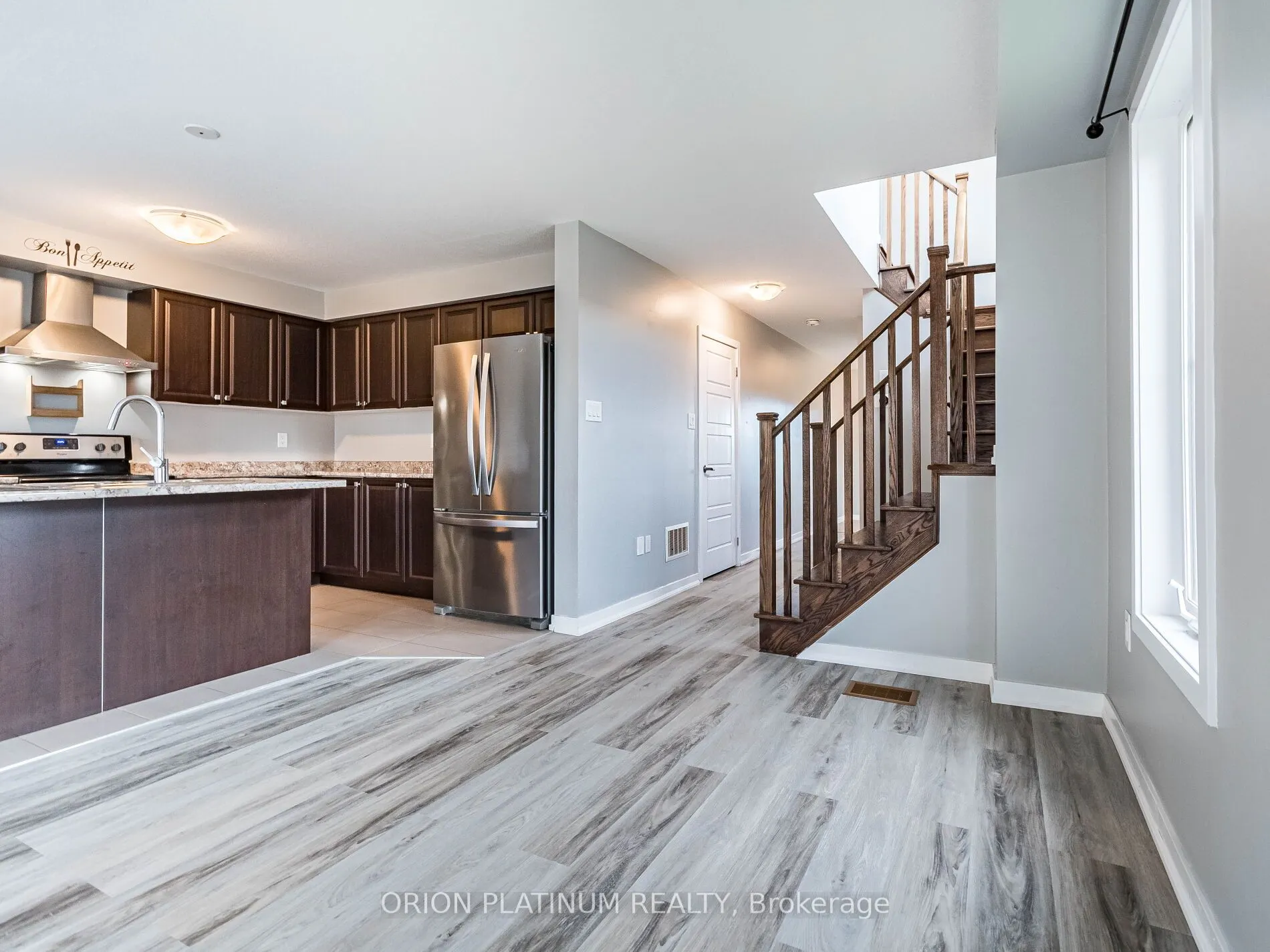 135 Pagebrook Crescent