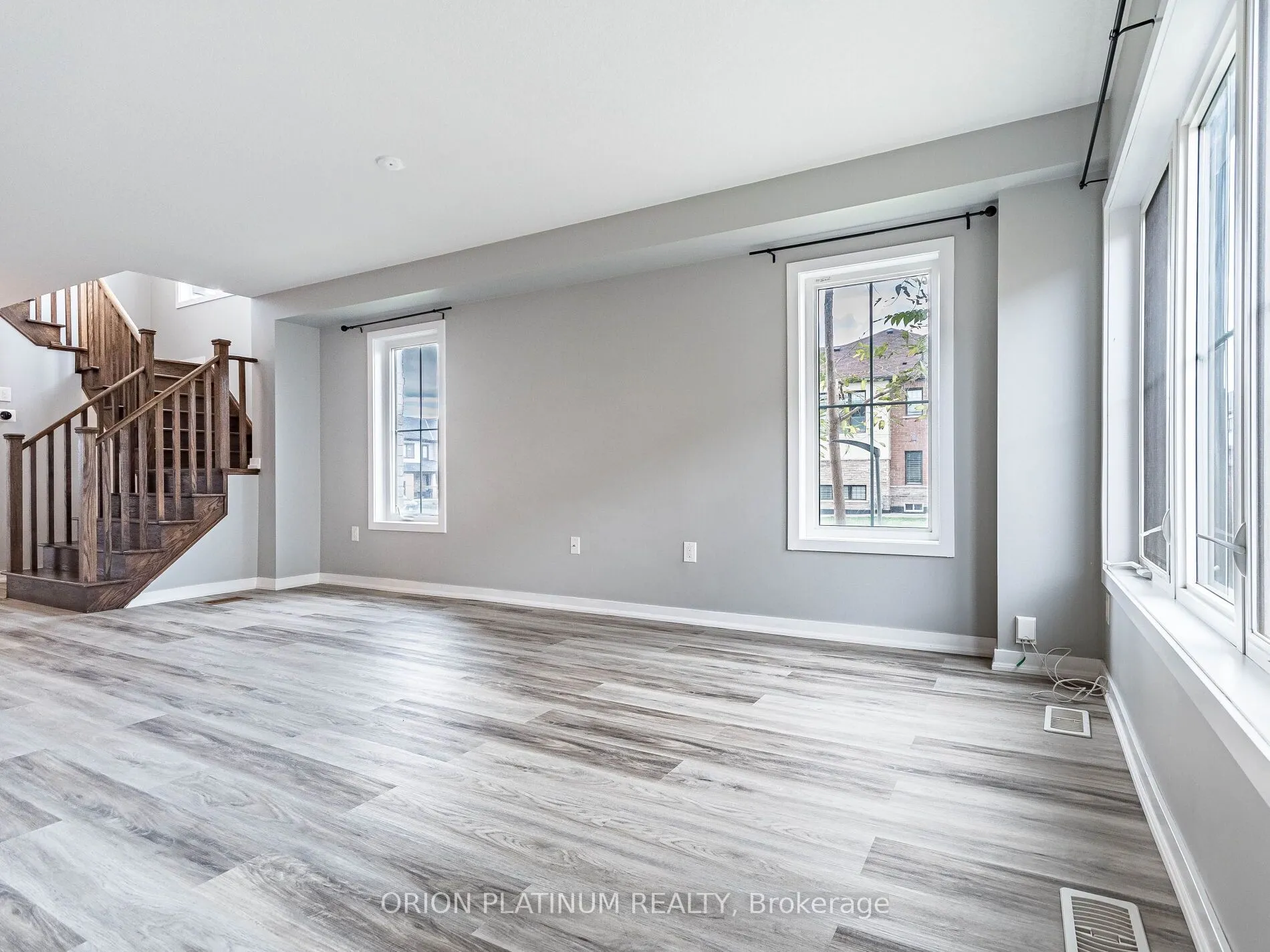 135 Pagebrook Crescent