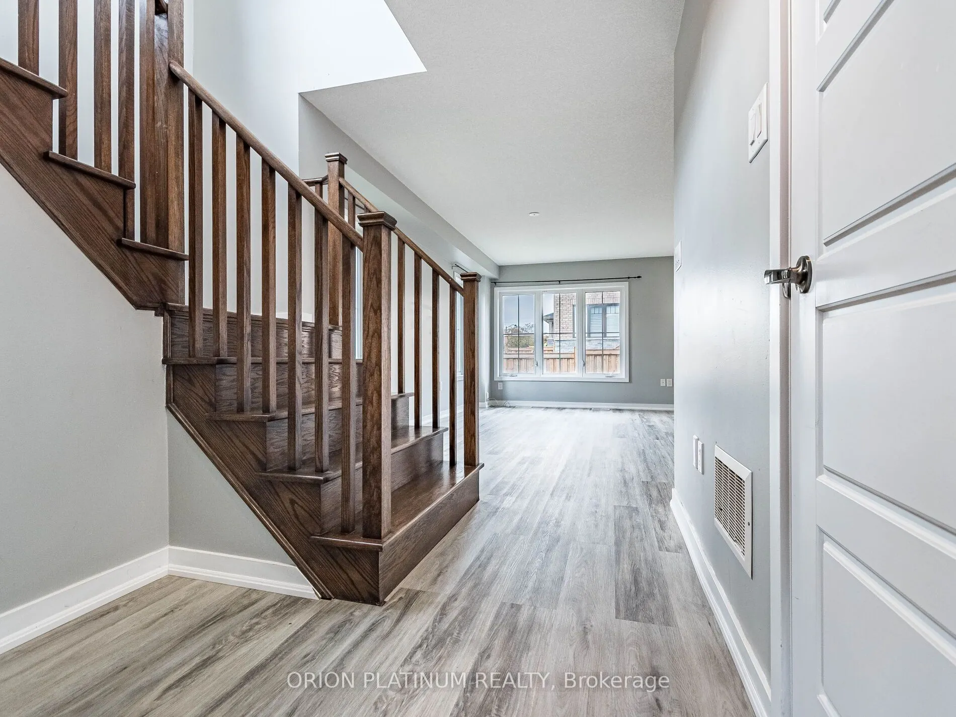 135 Pagebrook Crescent
