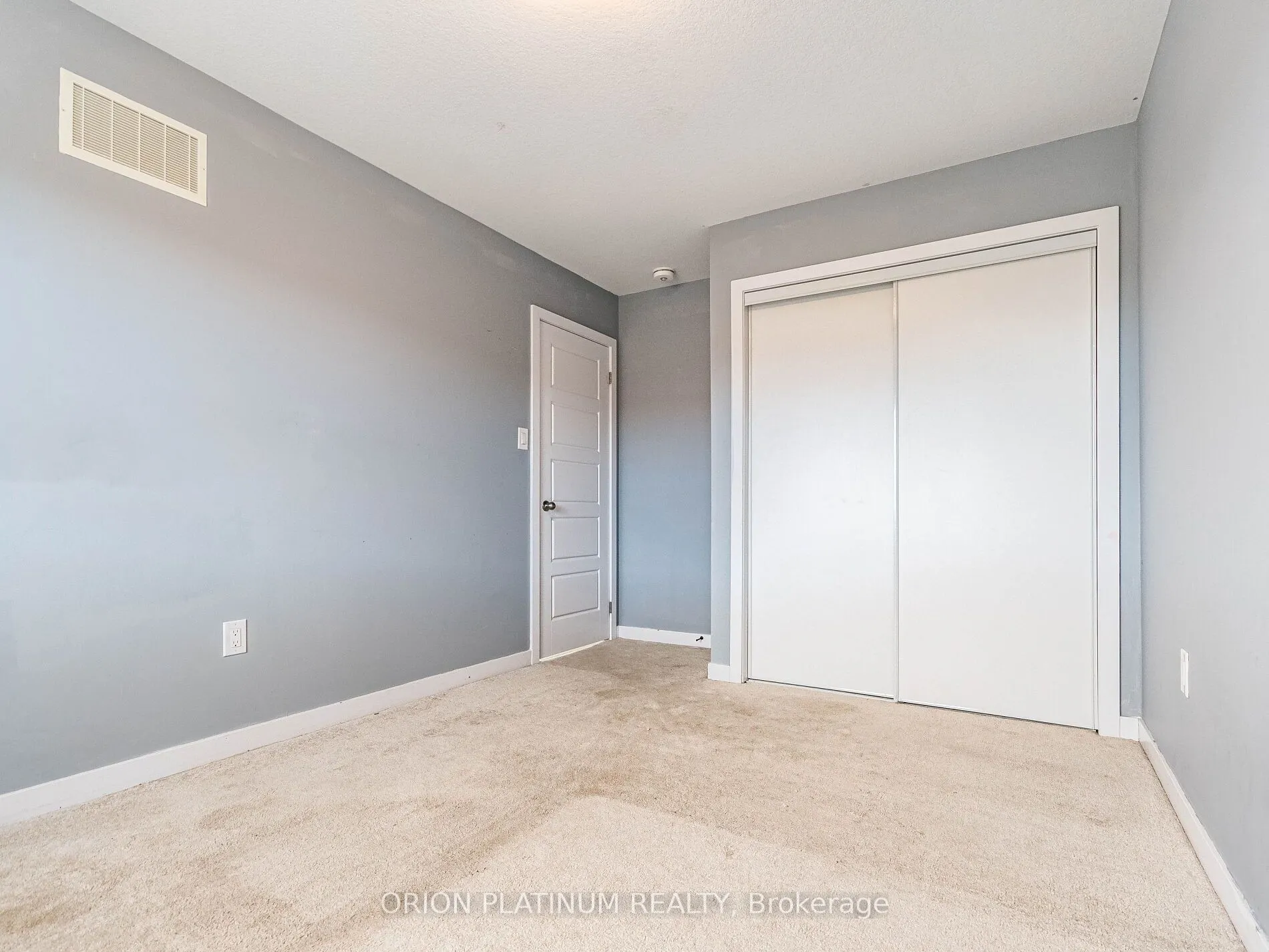 135 Pagebrook Crescent