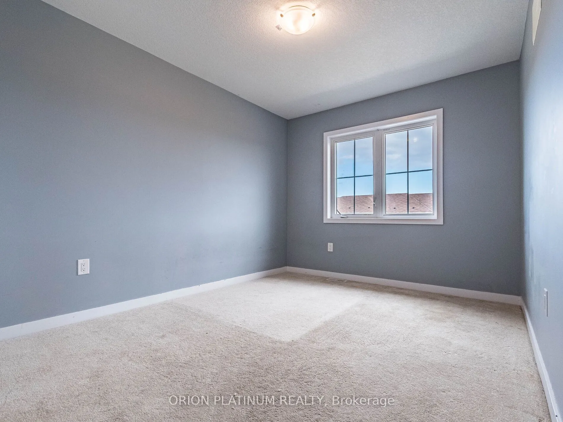 135 Pagebrook Crescent