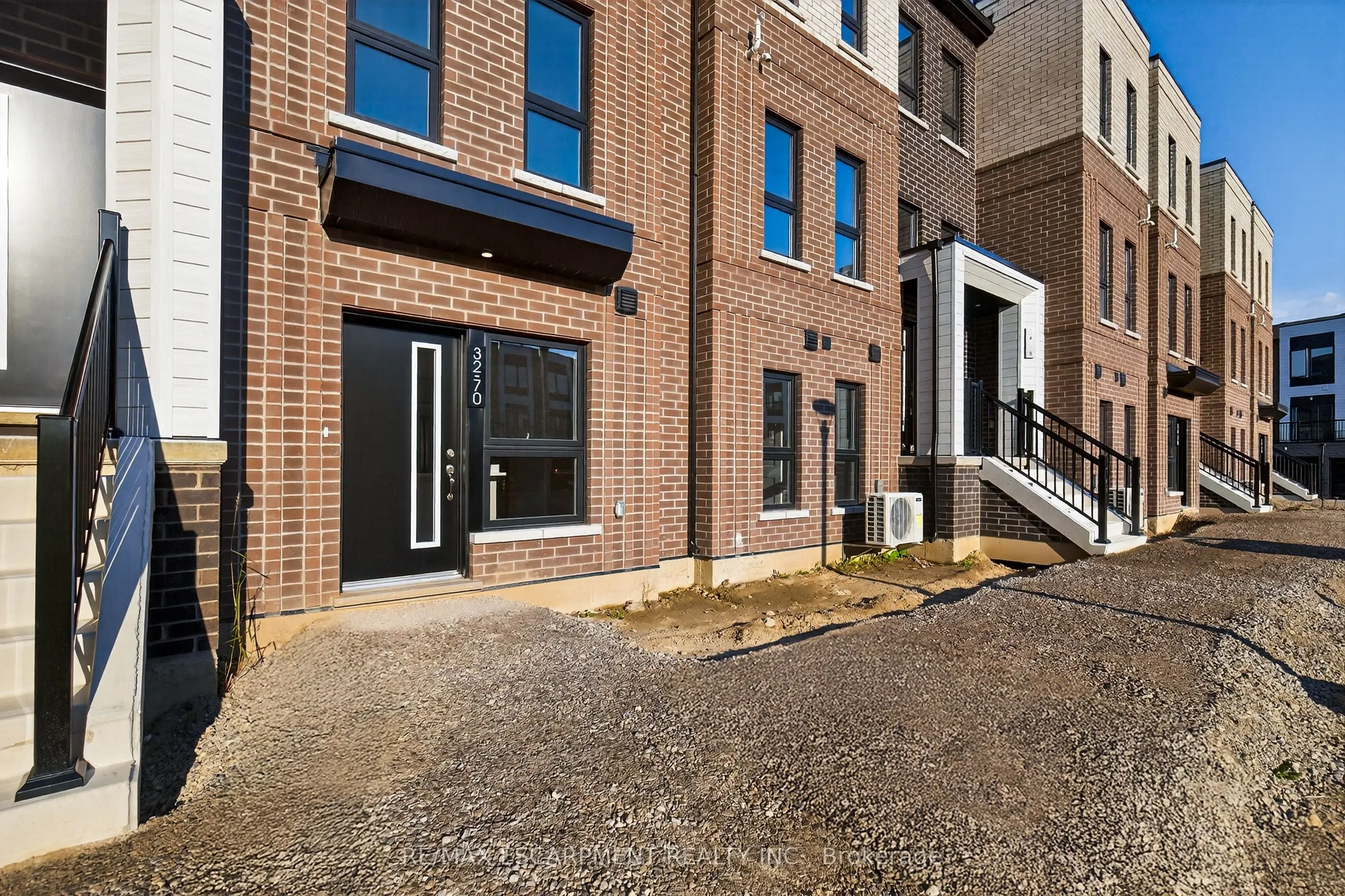 70 Kenesky Drive, #32