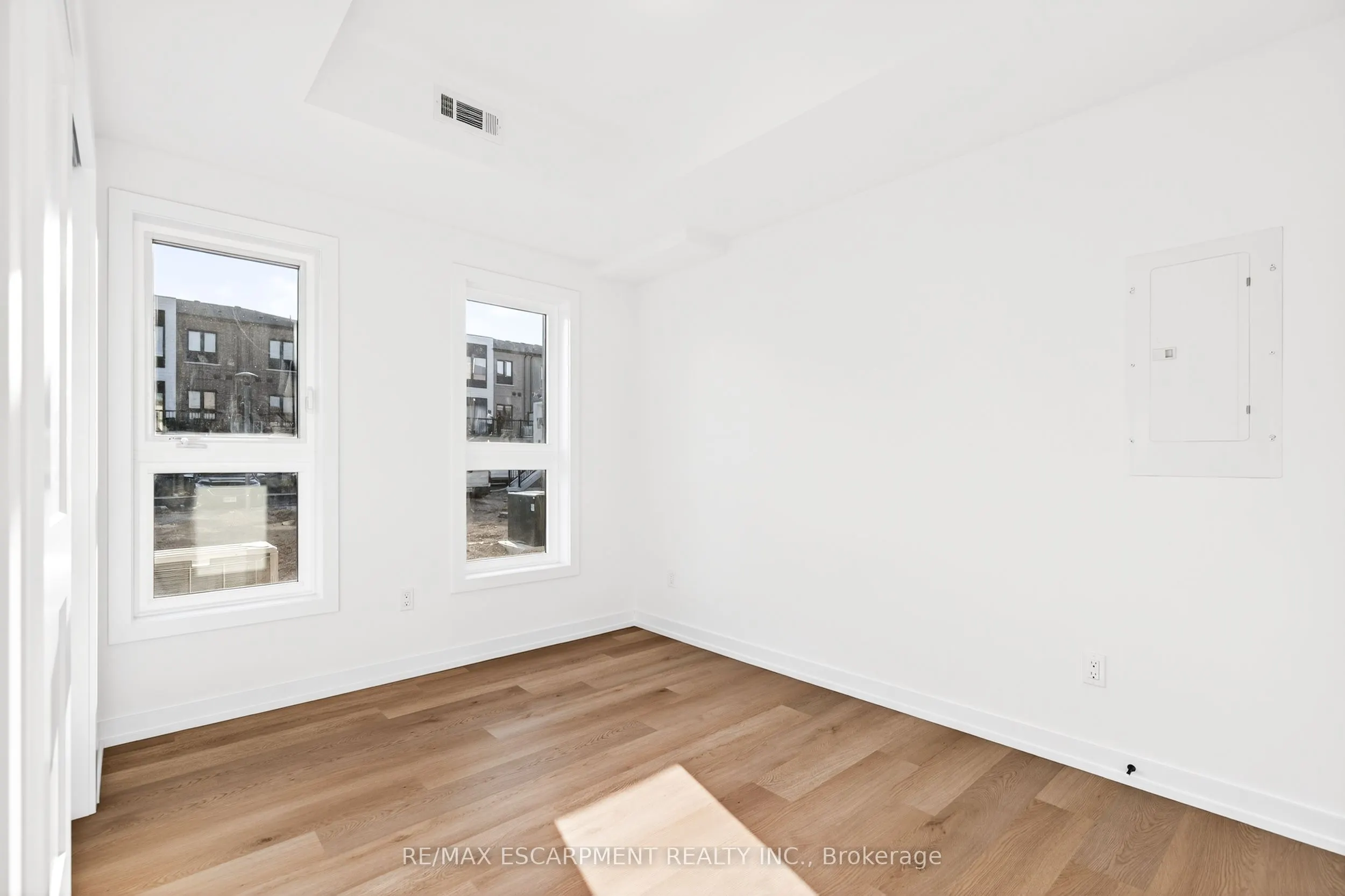 70 Kenesky Drive, #32