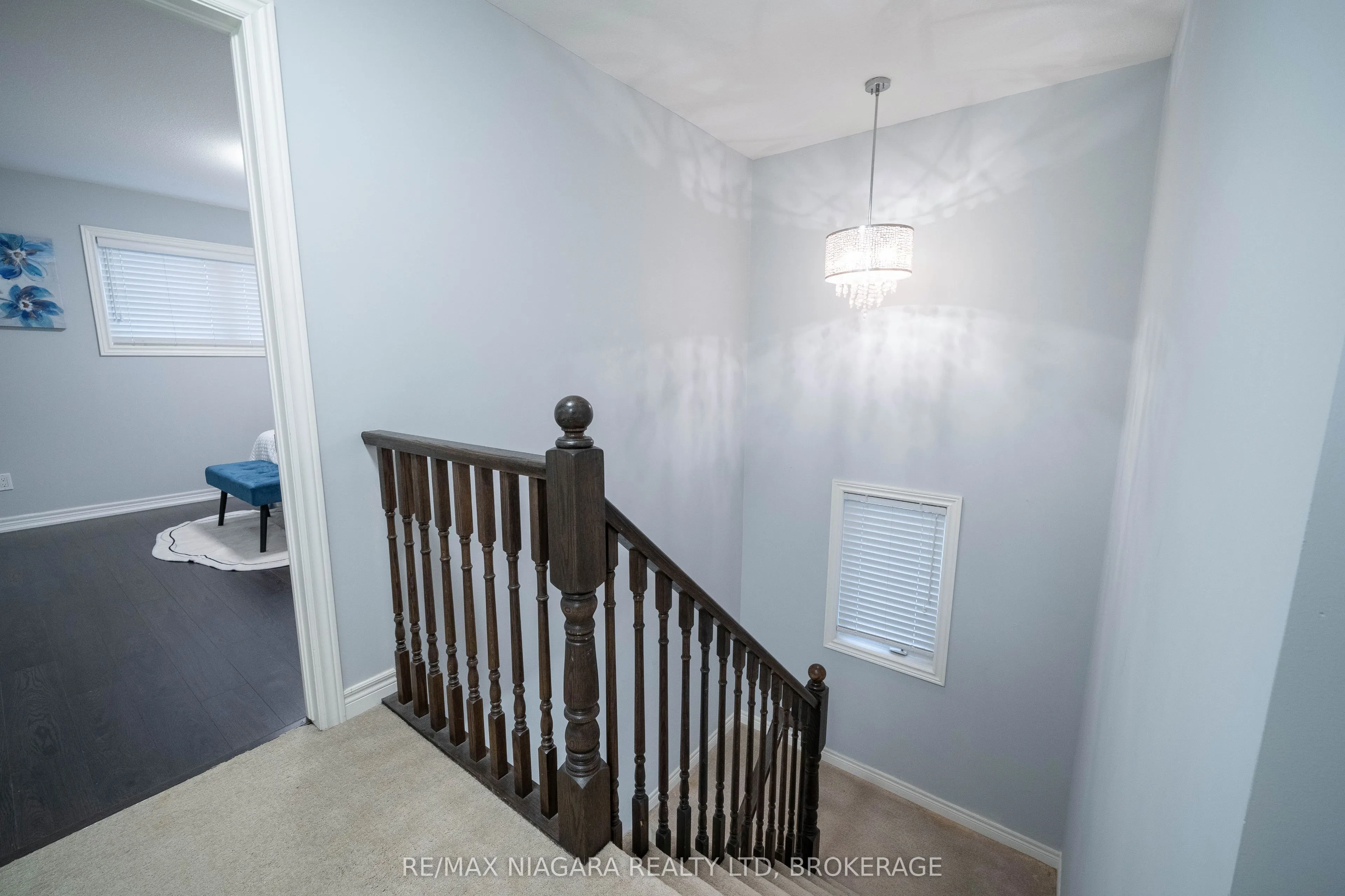 2 MARREN Street