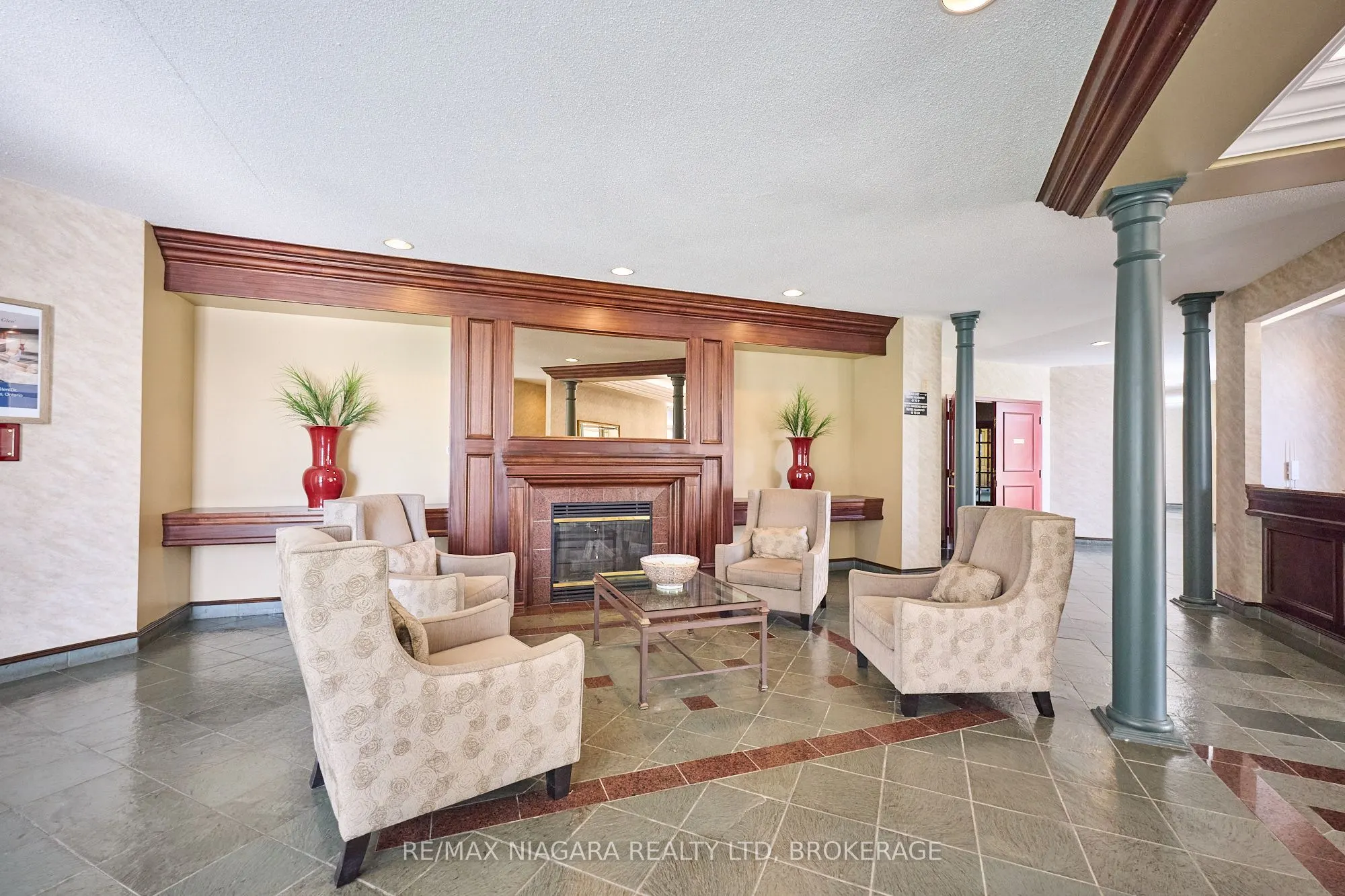 8111 Forest Glen Drive, #427
