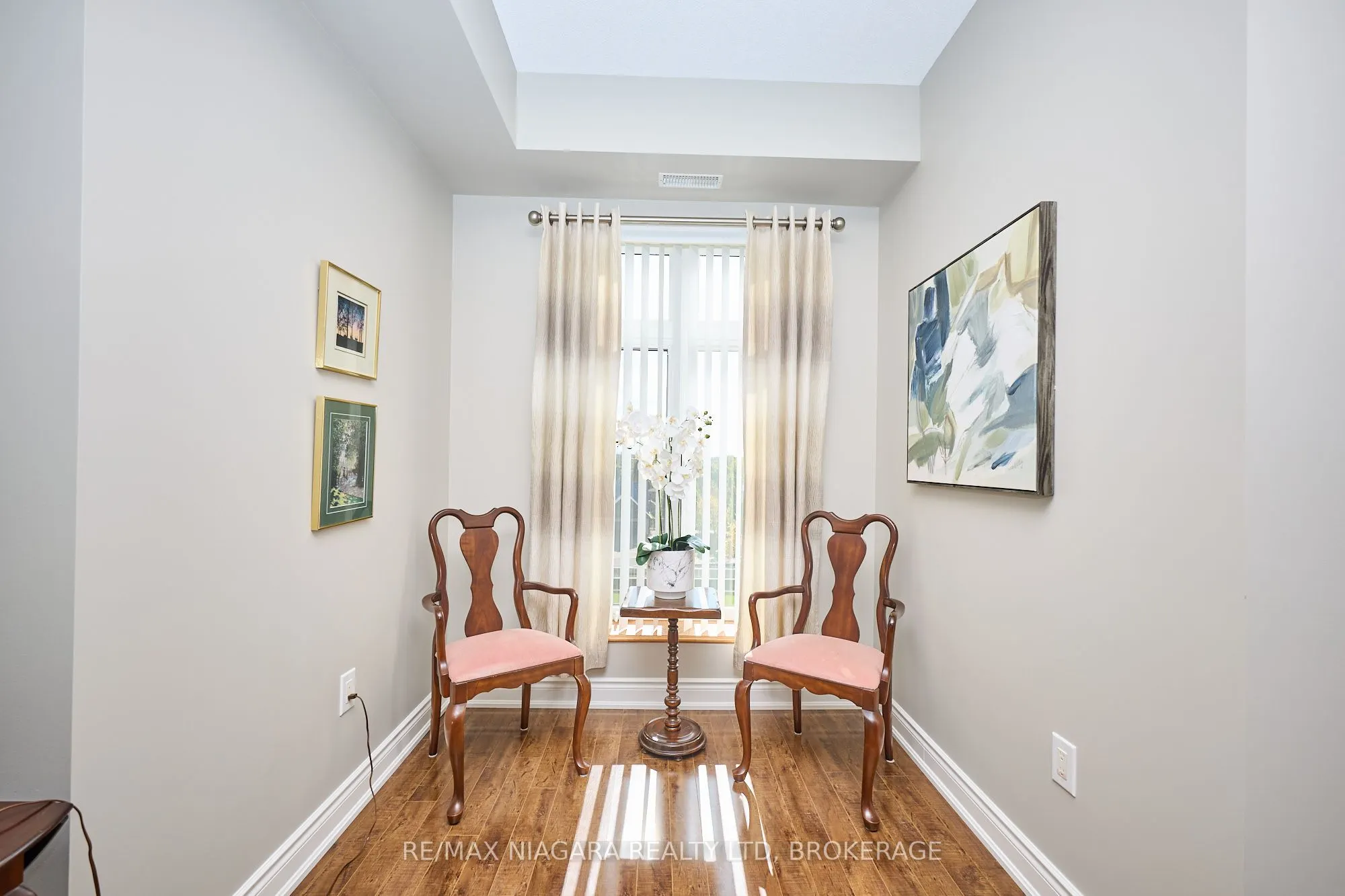 8111 Forest Glen Drive, #427