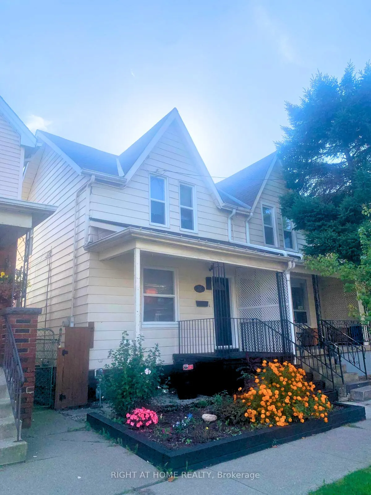 38 Beechwood Avenue
