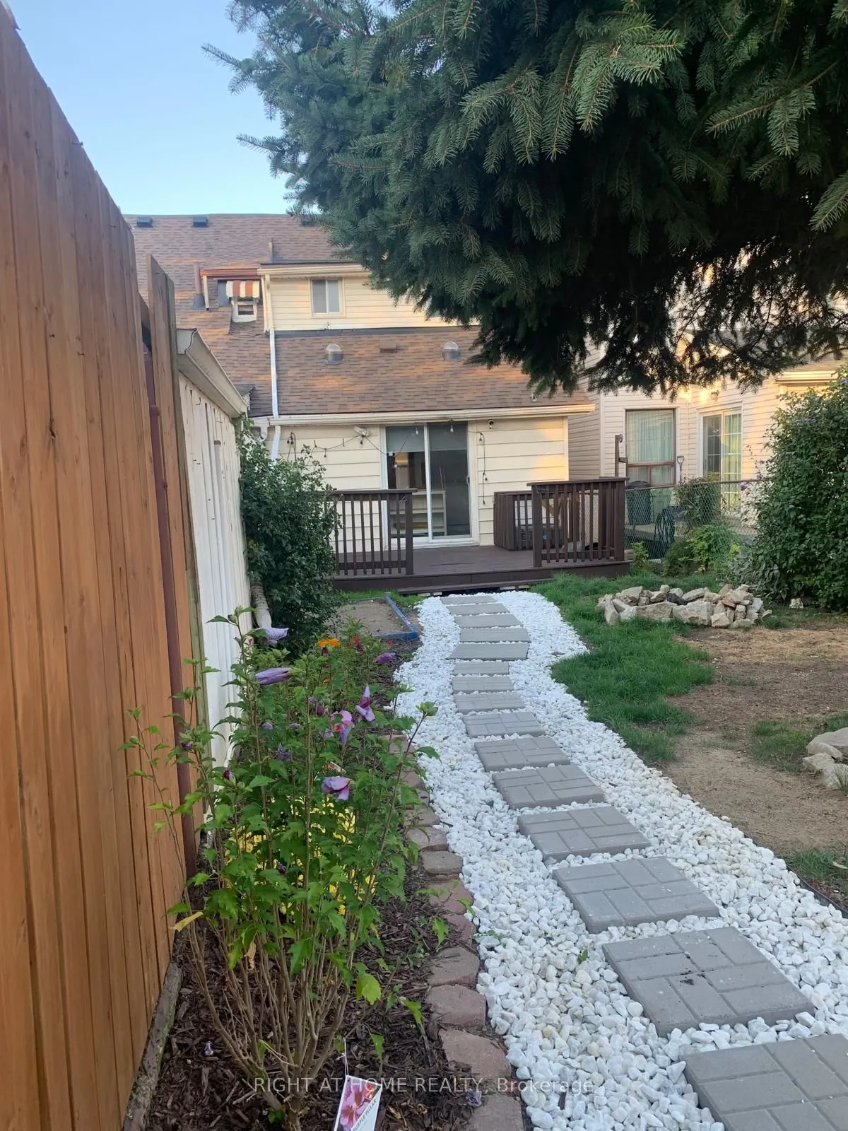 38 Beechwood Avenue