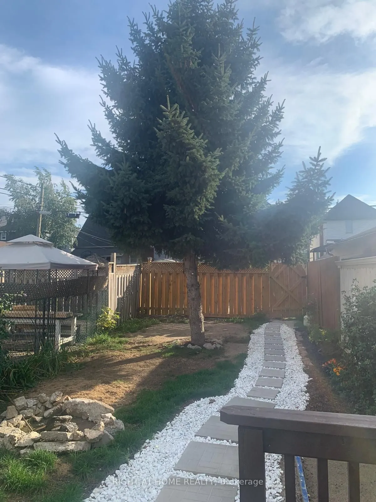 38 Beechwood Avenue