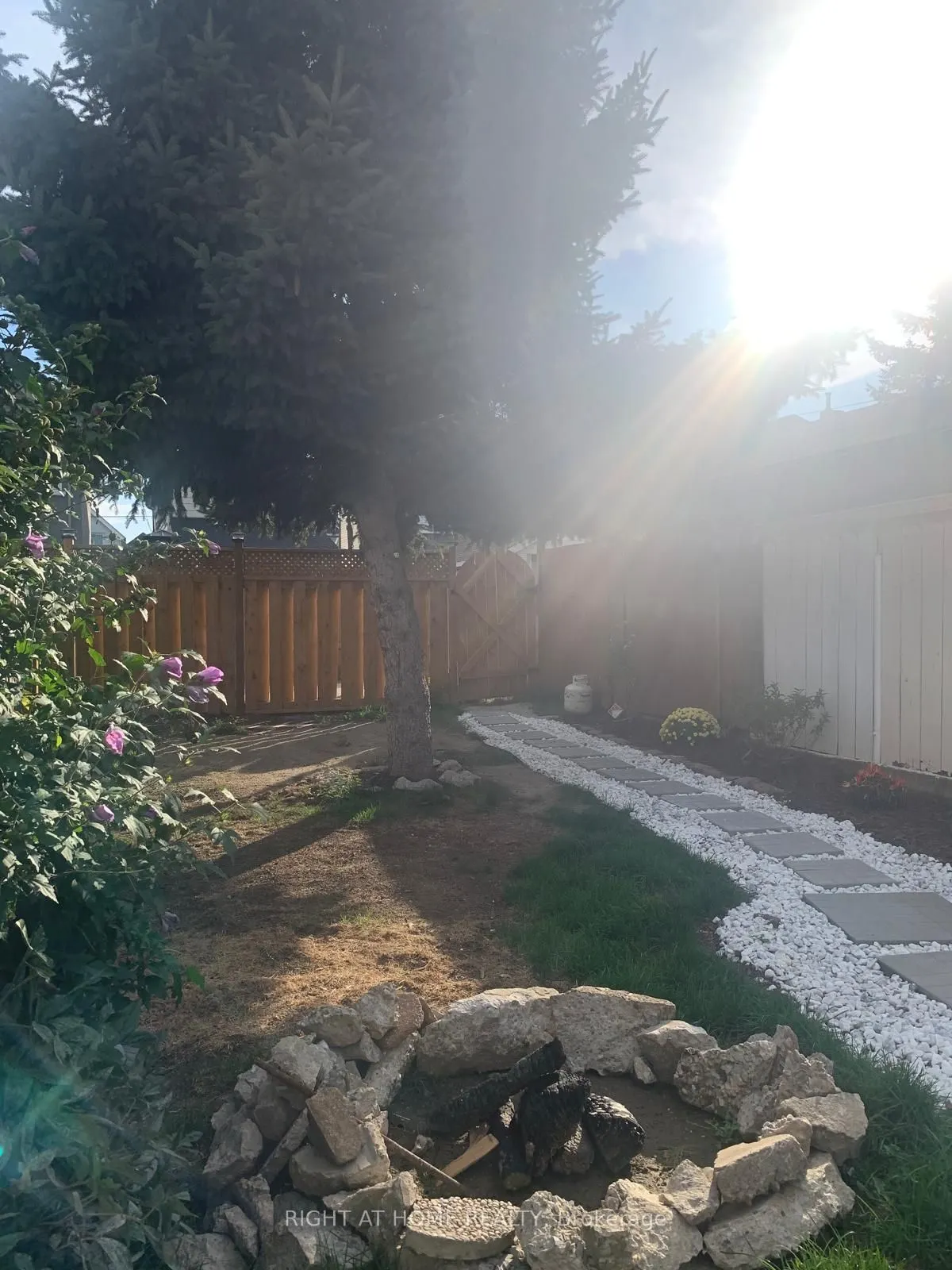 38 Beechwood Avenue