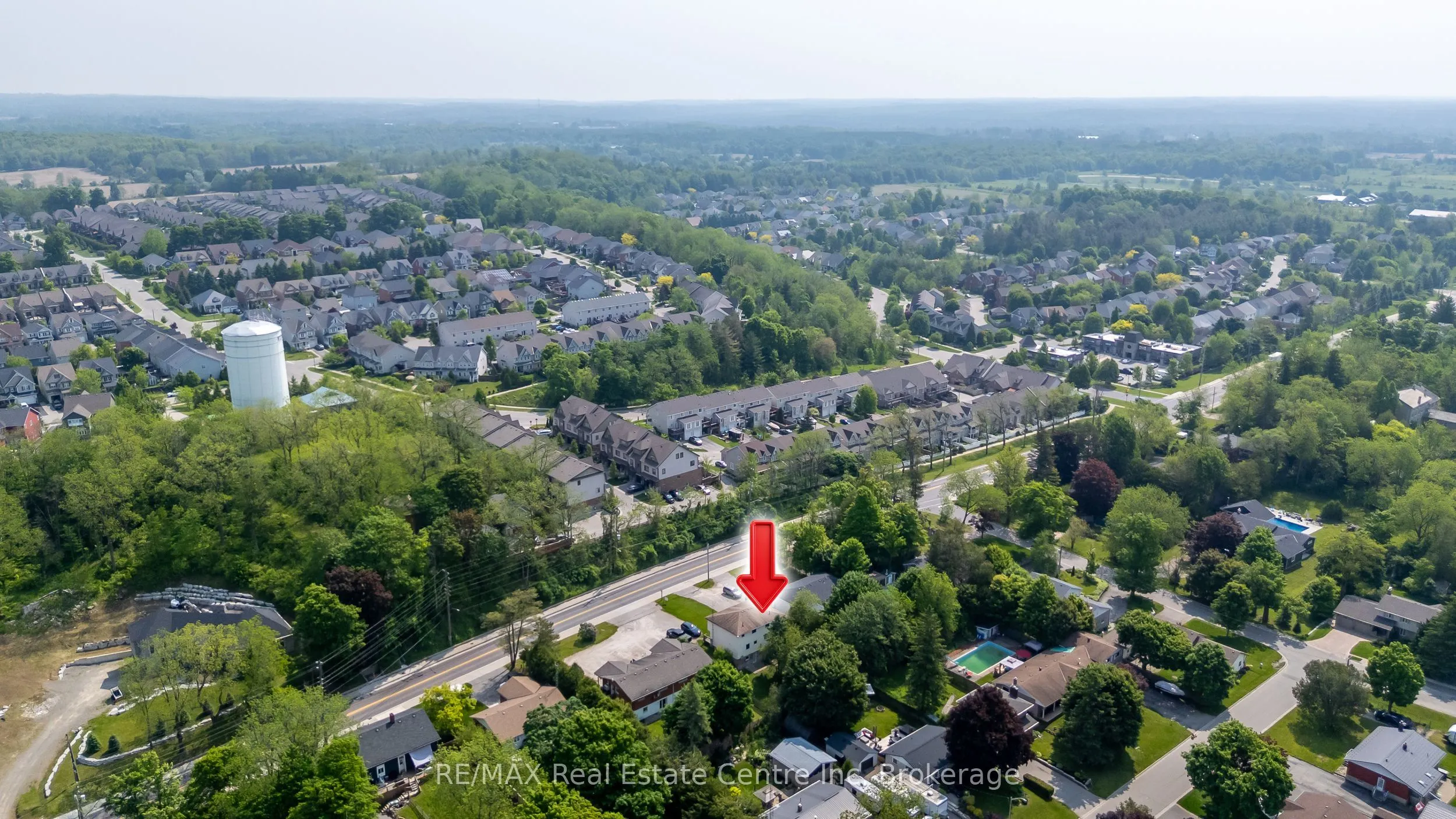 407 Main Street S