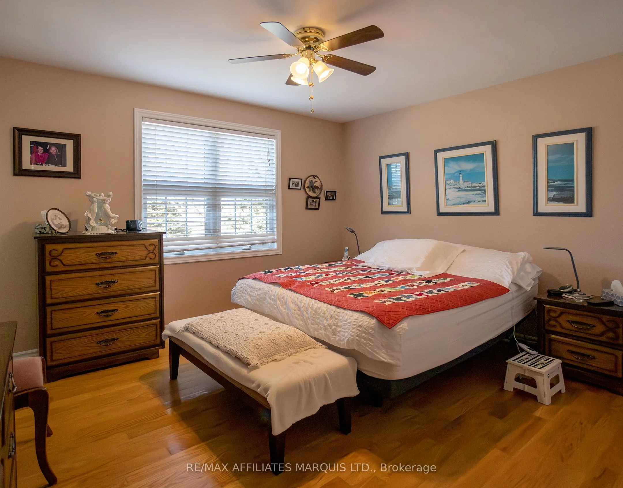 12118 Lakeshore Drive