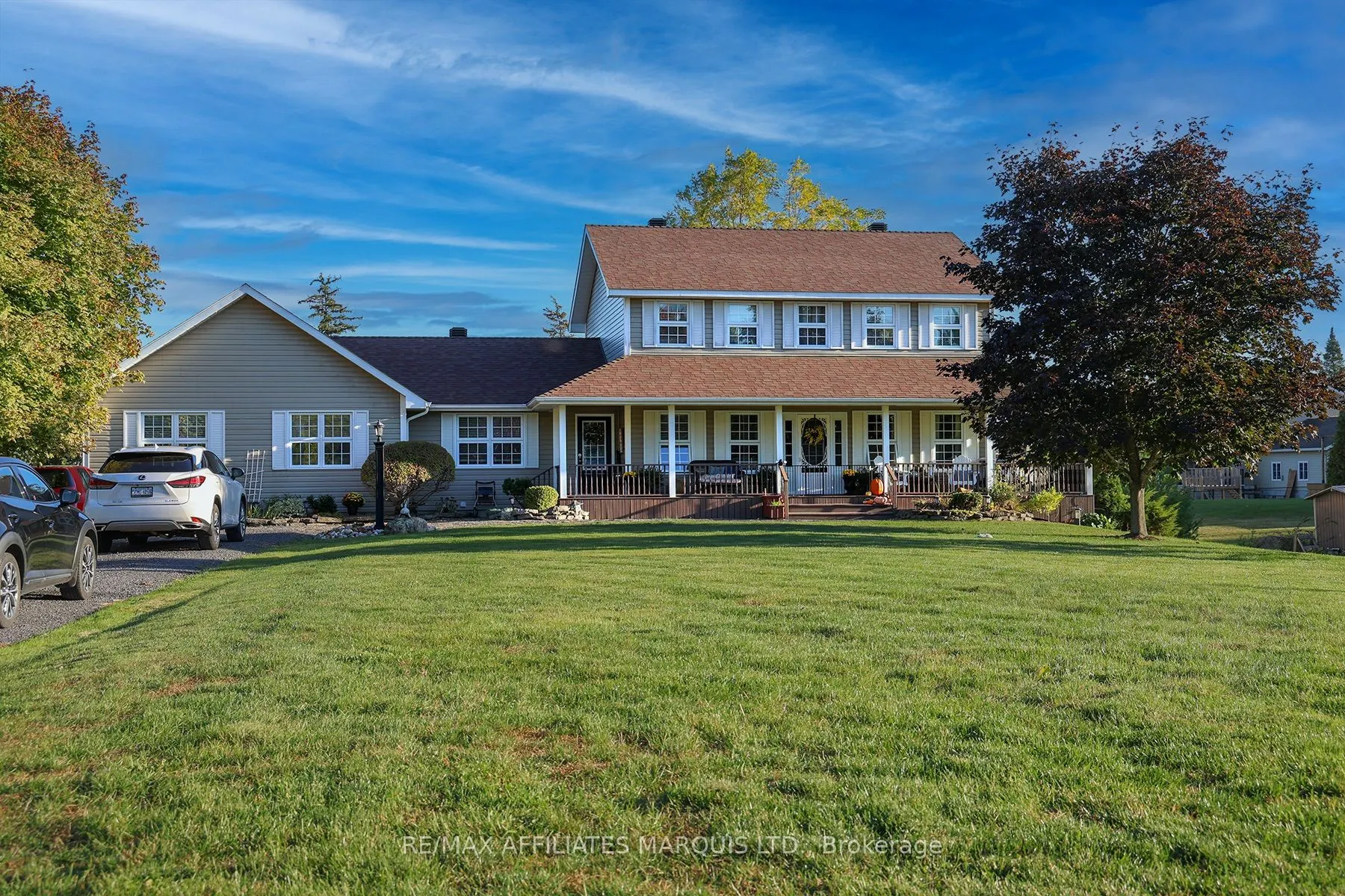 12118 Lakeshore Drive
