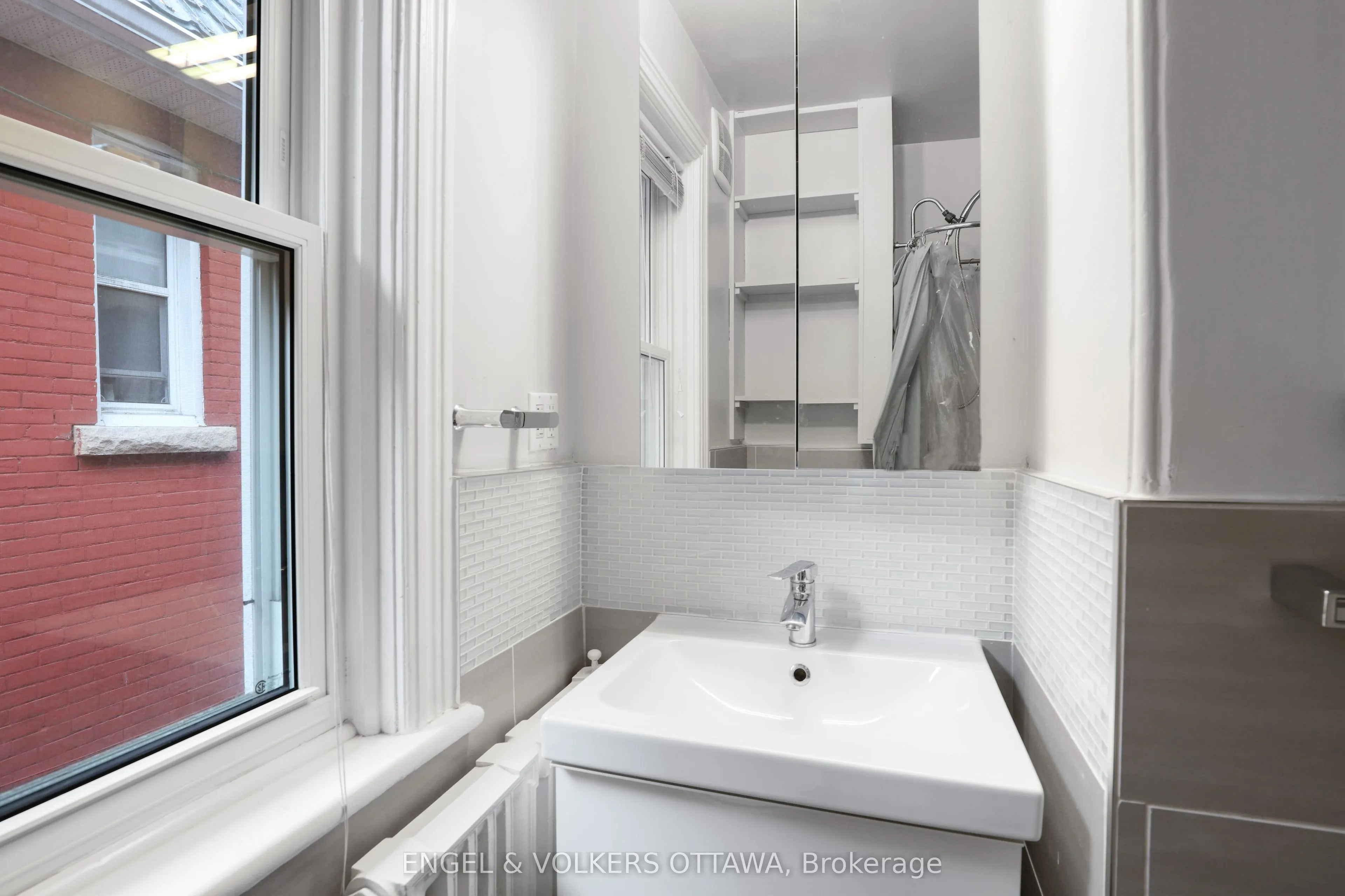 29 Argyle Avenue, #2