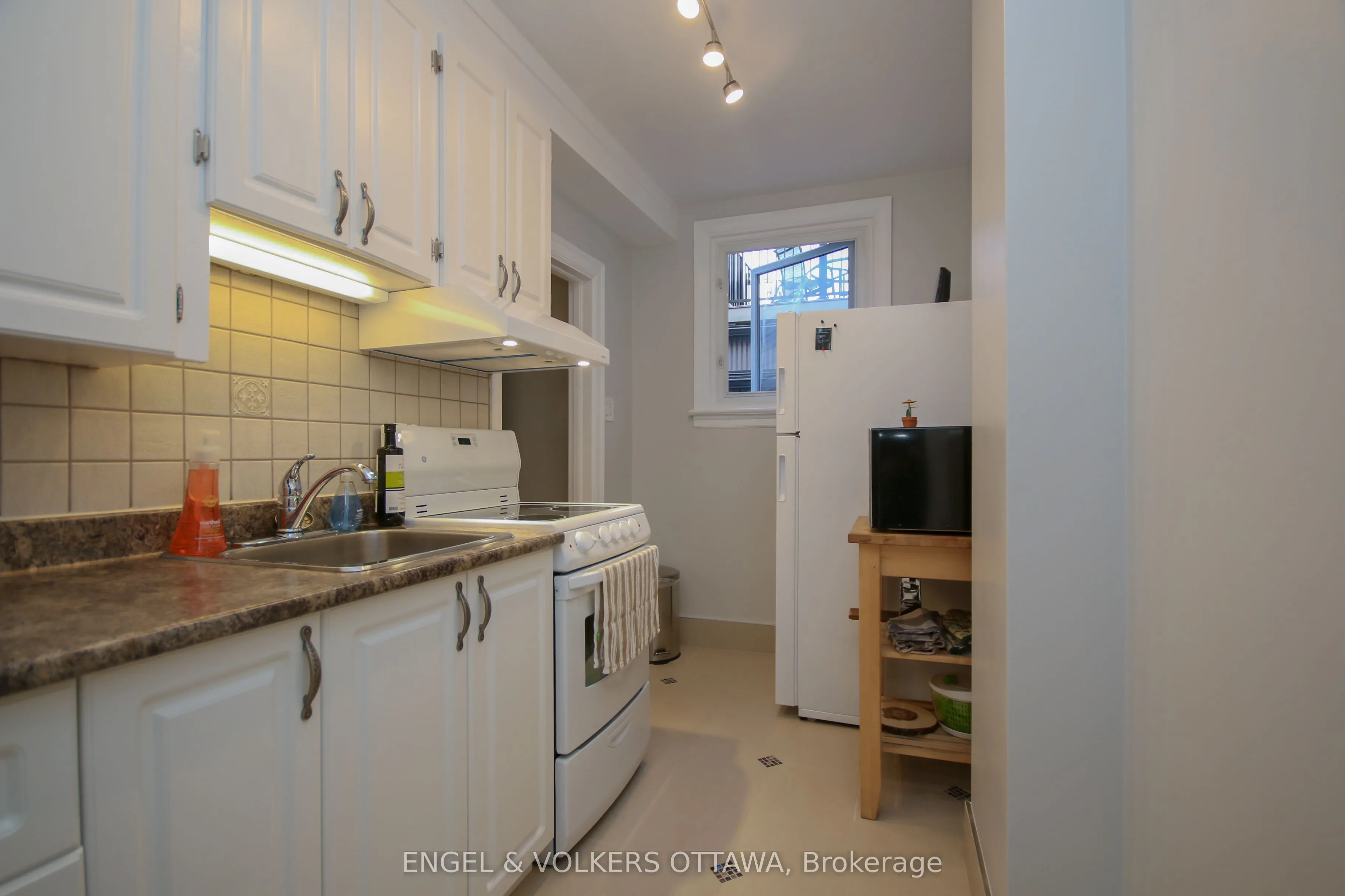29 Argyle Avenue, #4