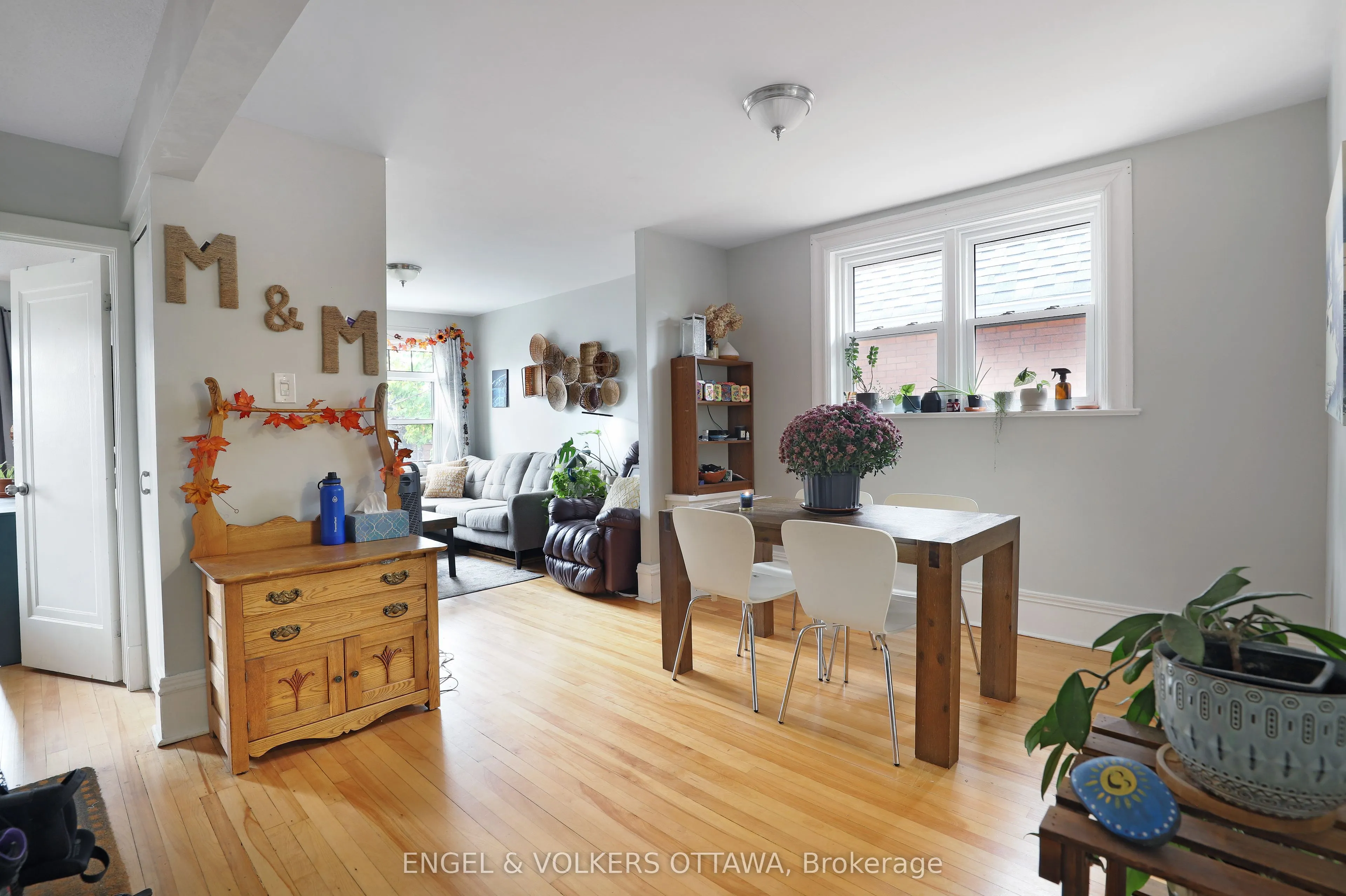 491 Mcleod Street, #2