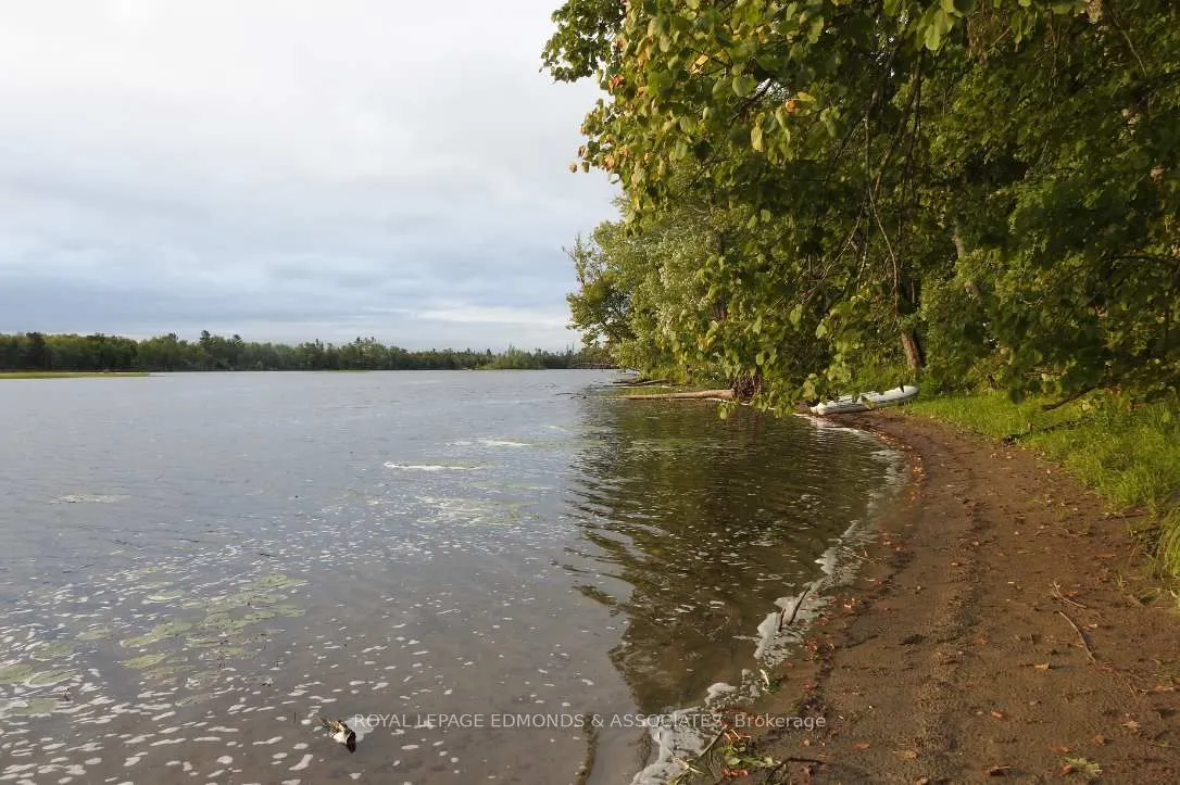 0 BUTTERNUT Island